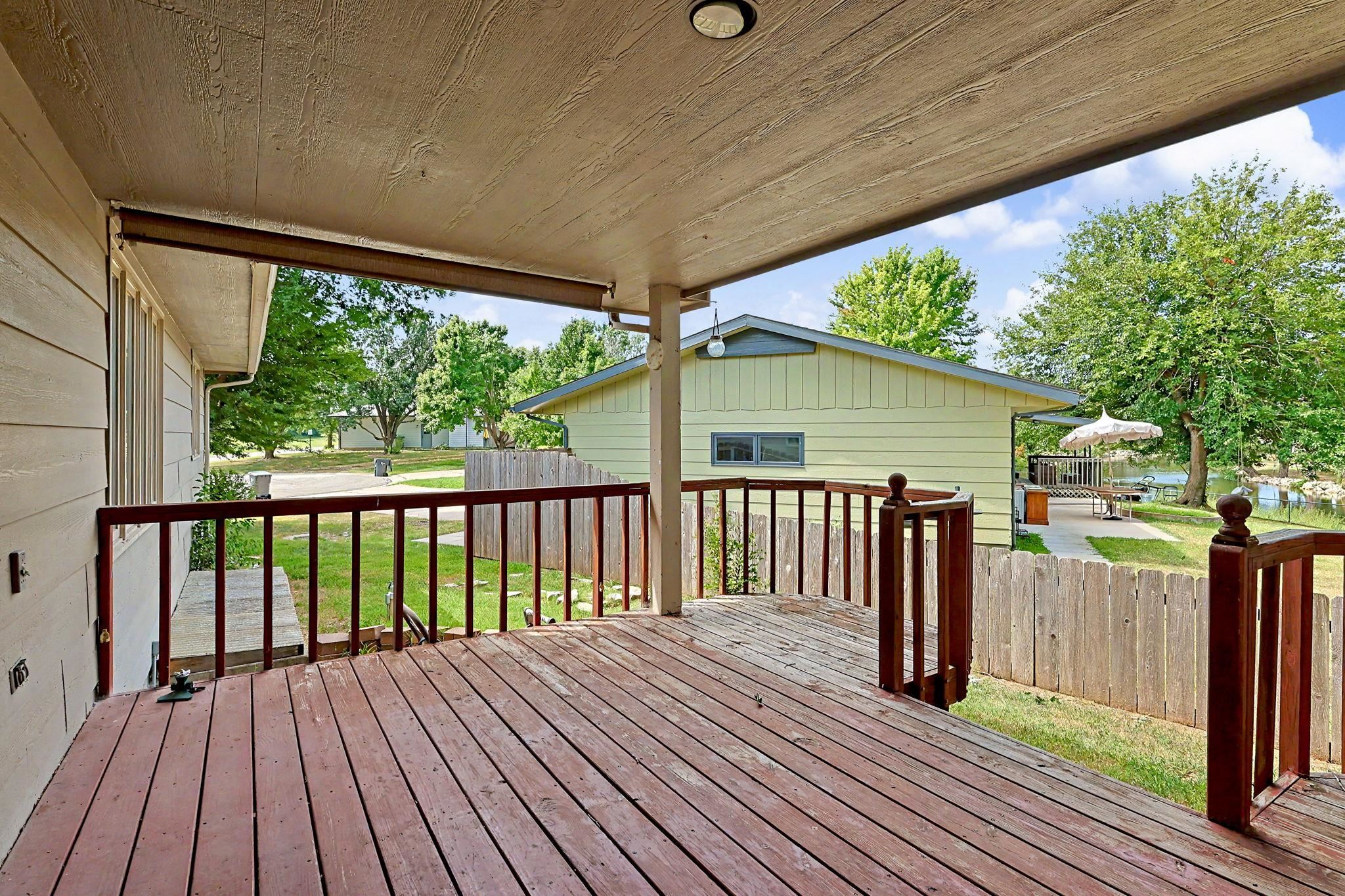 405 Sherman Dr Property Photo 31