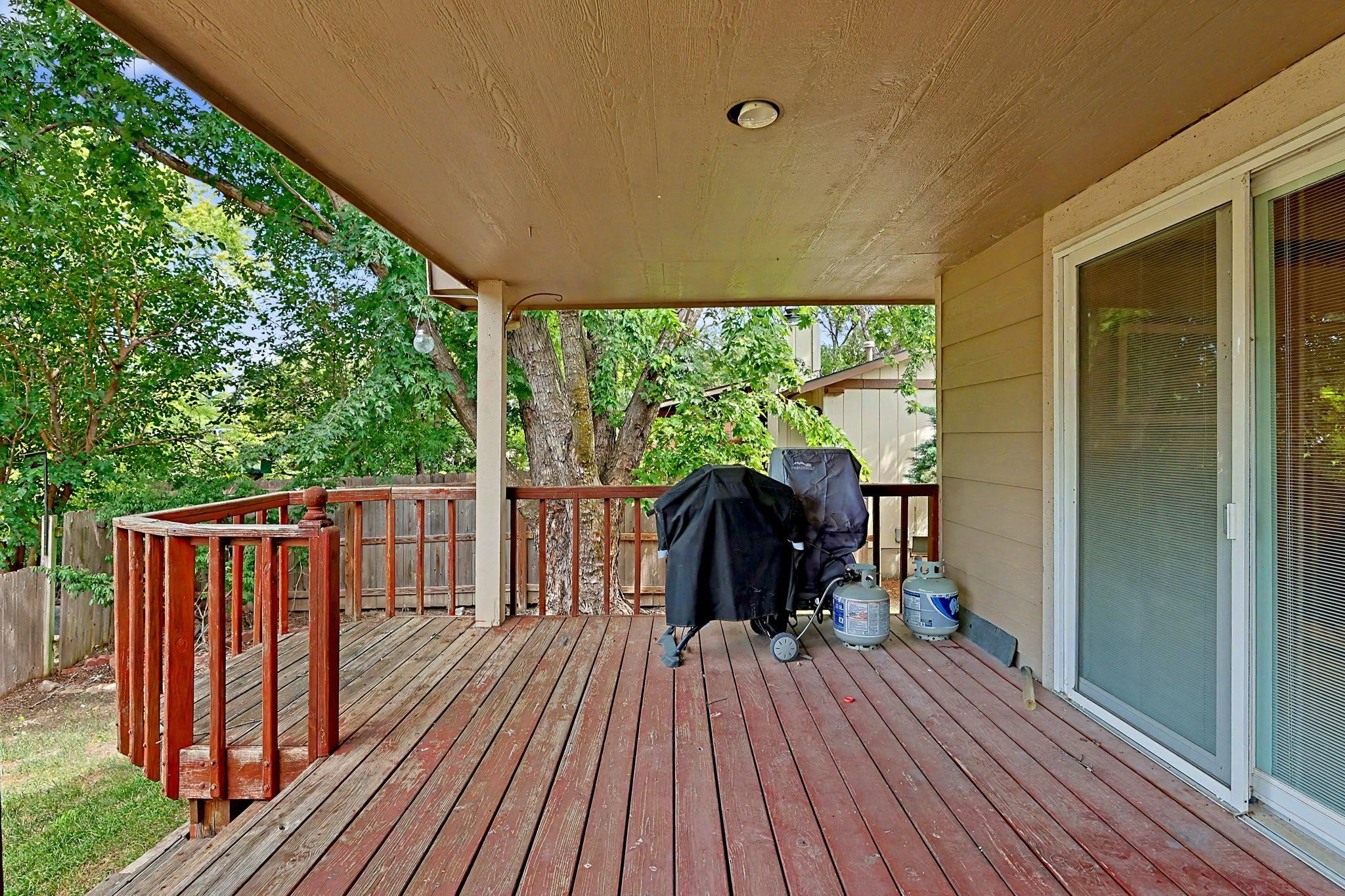 405 Sherman Dr Property Photo 32