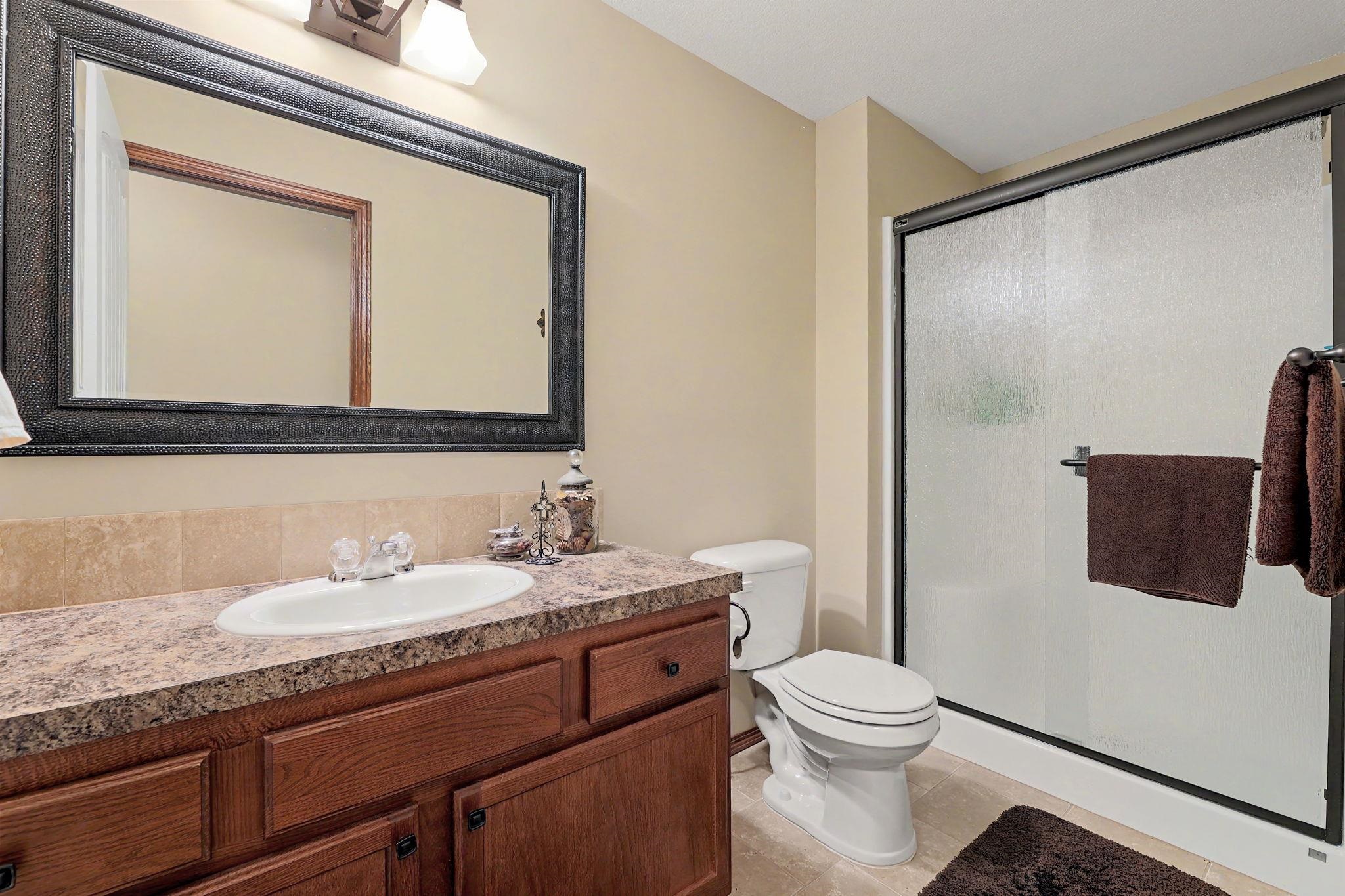 2906 N Emerson St Property Photo 26
