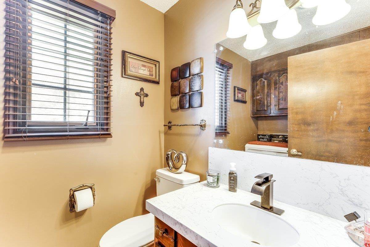 4604 Sequoia St Property Photo 10