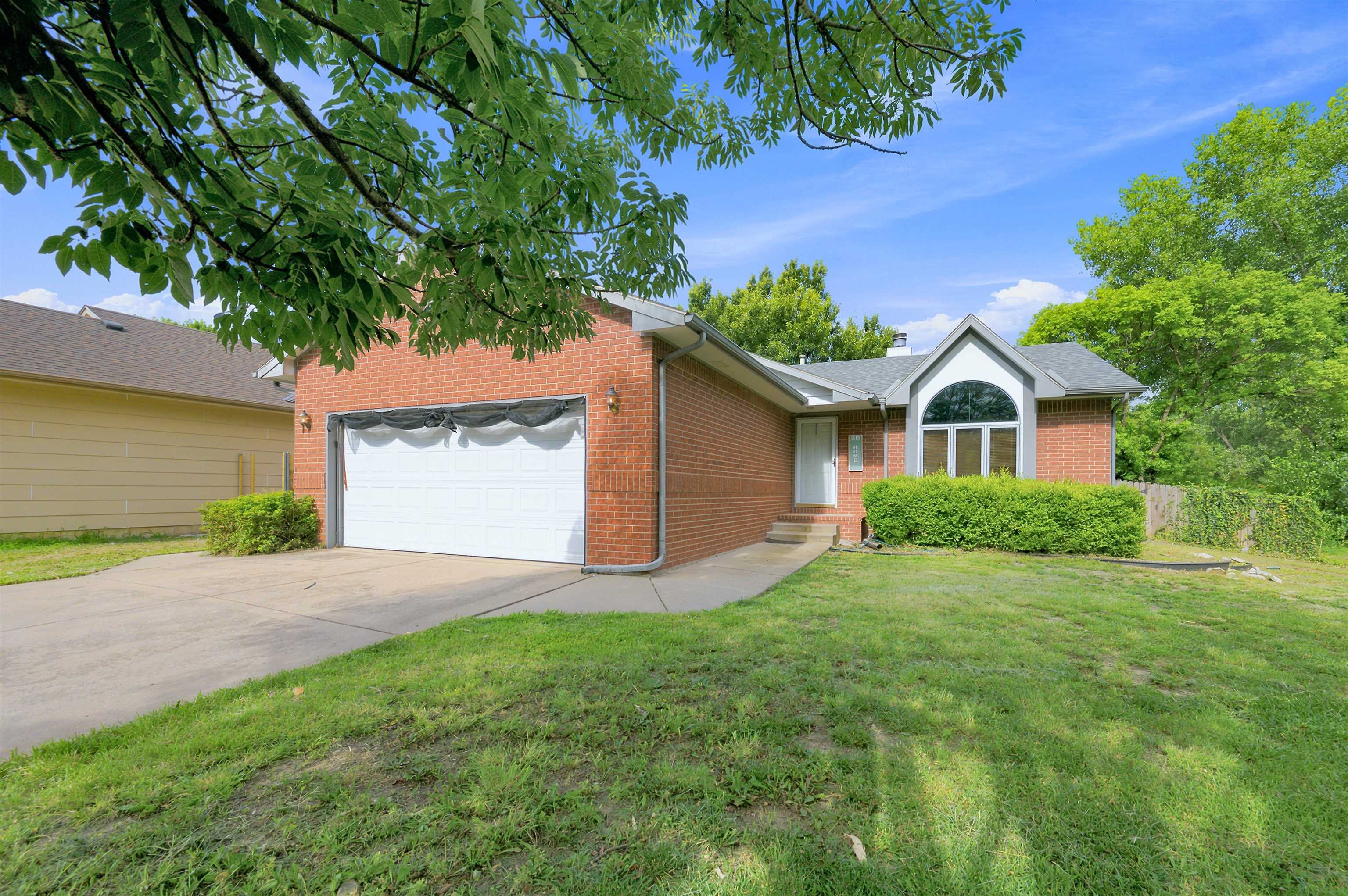 7040 E 35th Cir N Property Photo 1