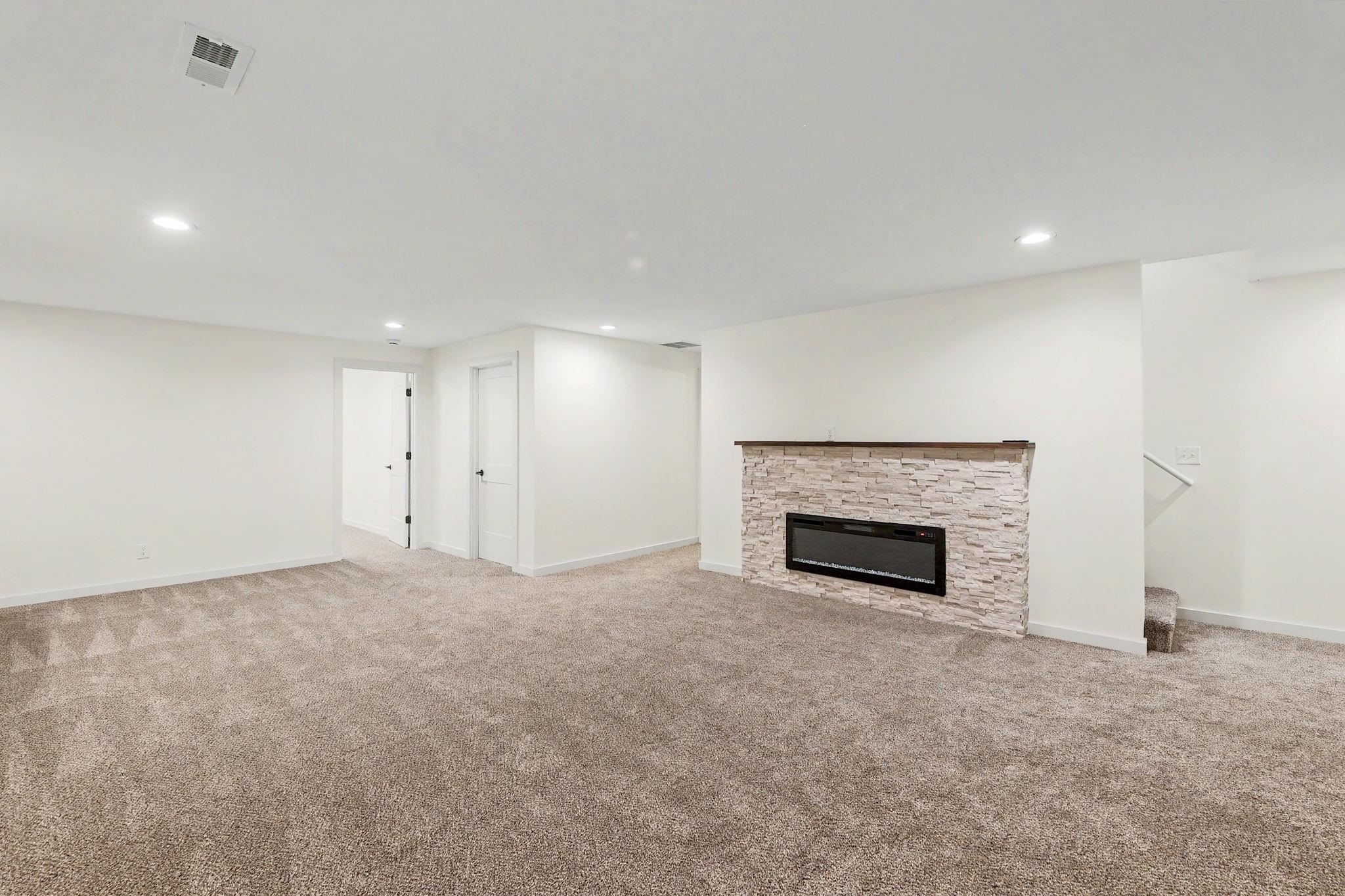 5123 N Hampton Property Photo 22