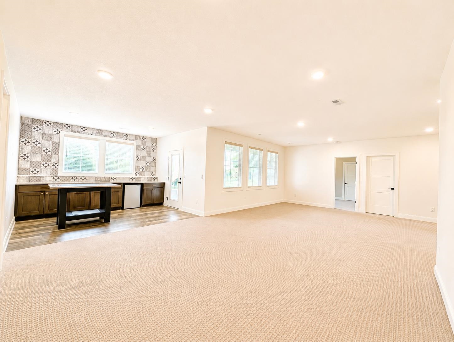 1502 N Shadow Rock Dr Property Photo 20