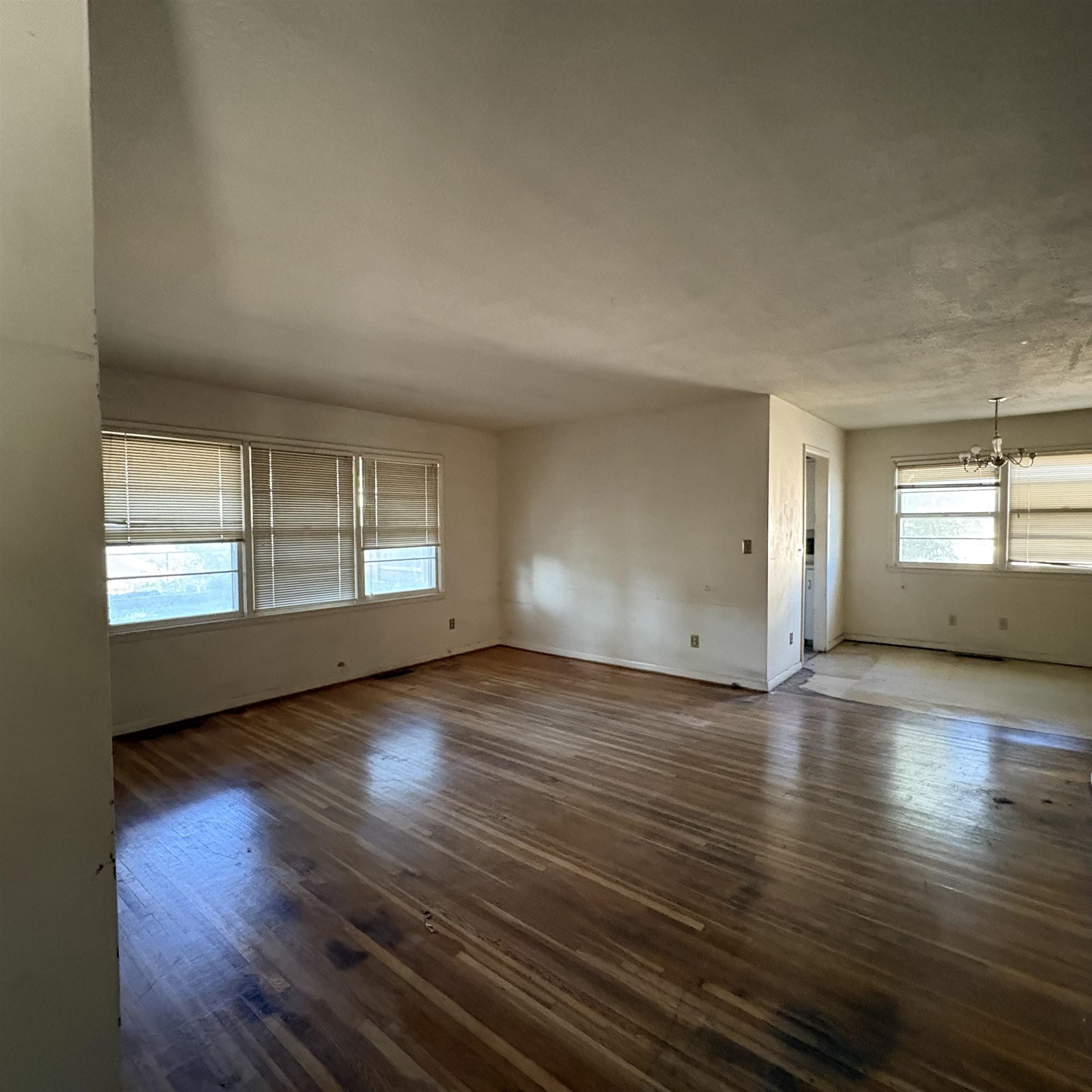 1110 W Marlboro Property Photo 12