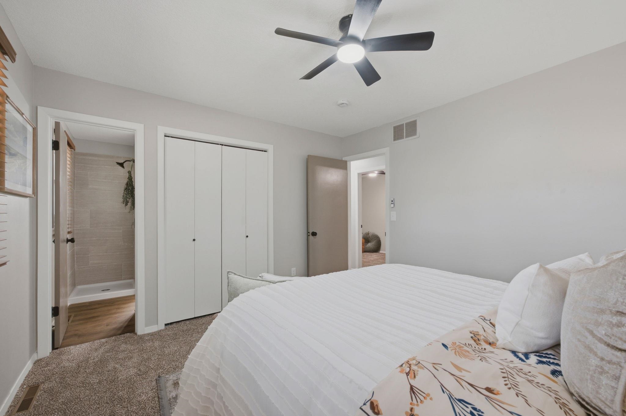 1102 N West St Property Photo 12