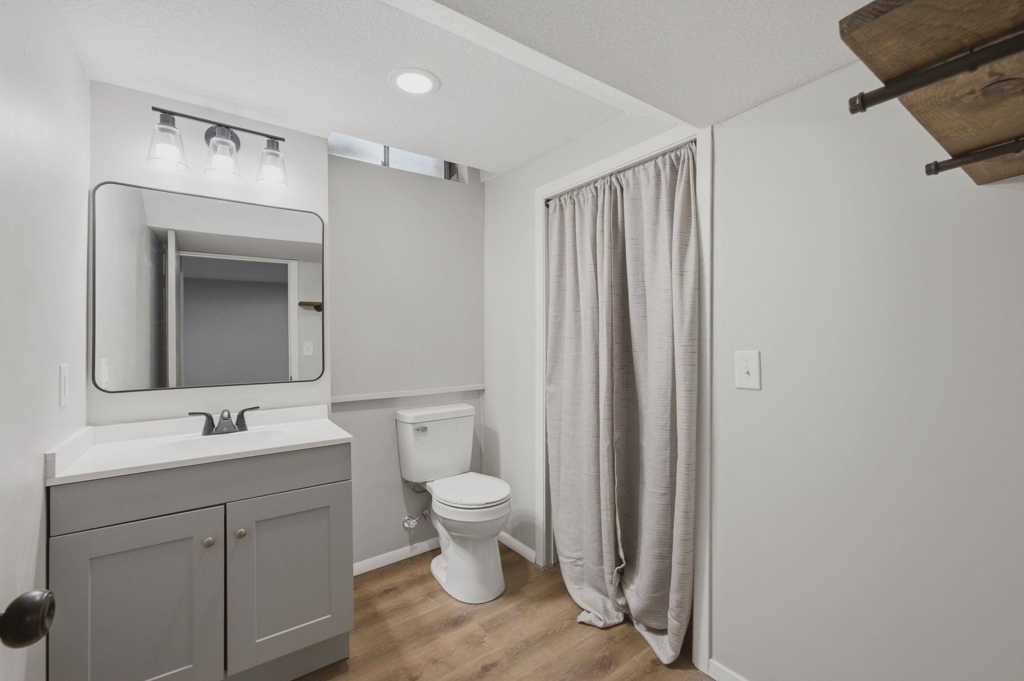 1102 N West St Property Photo 24