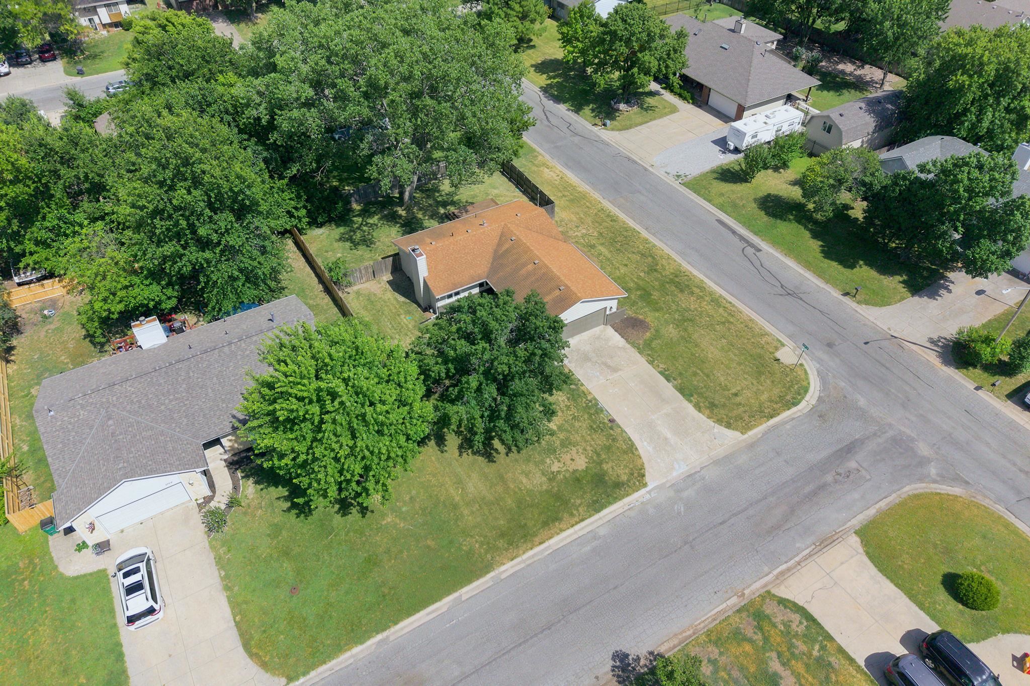 1102 N West St Property Photo 31