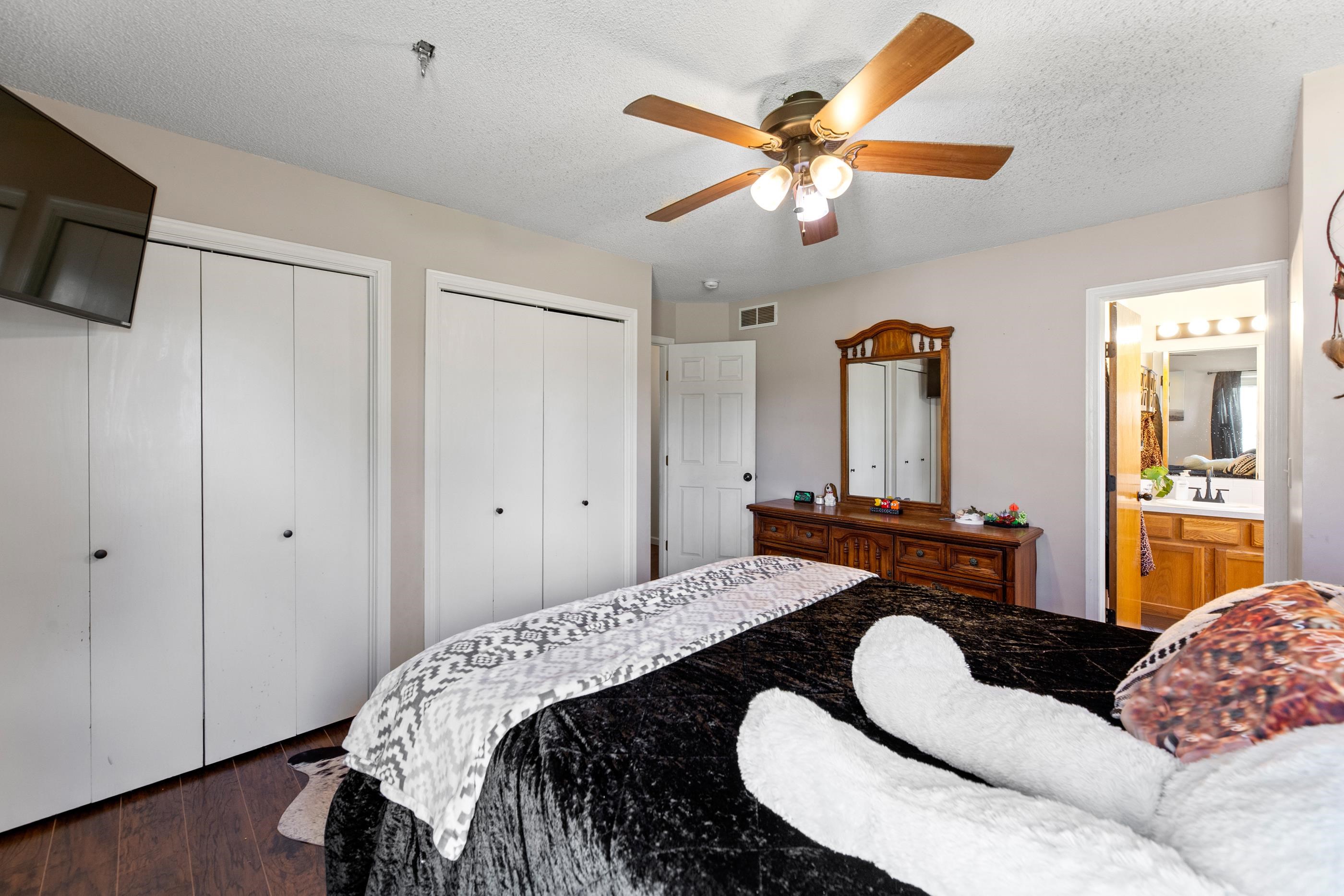 605 Clover Ln. Property Photo 16