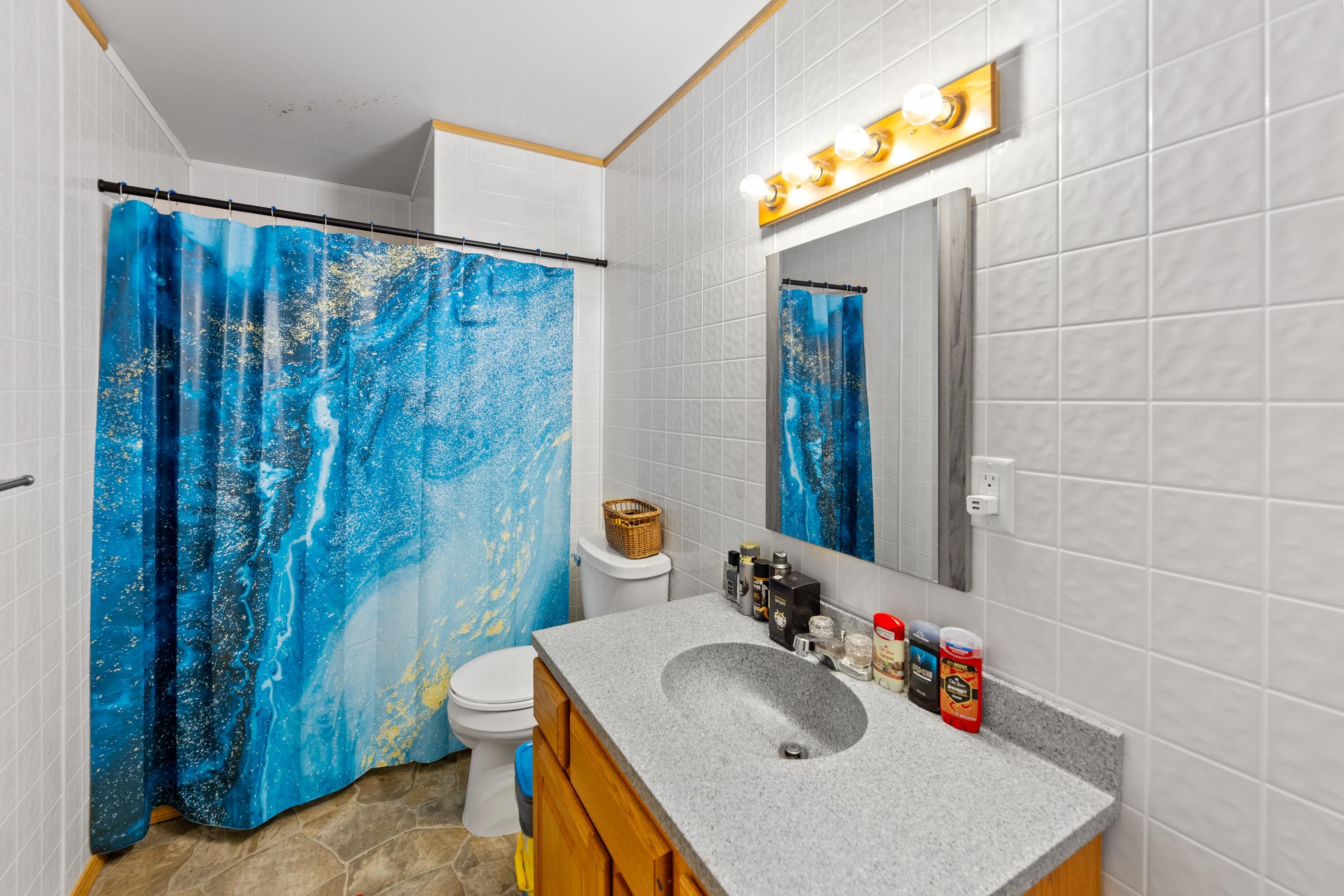 605 Clover Ln. Property Photo 25