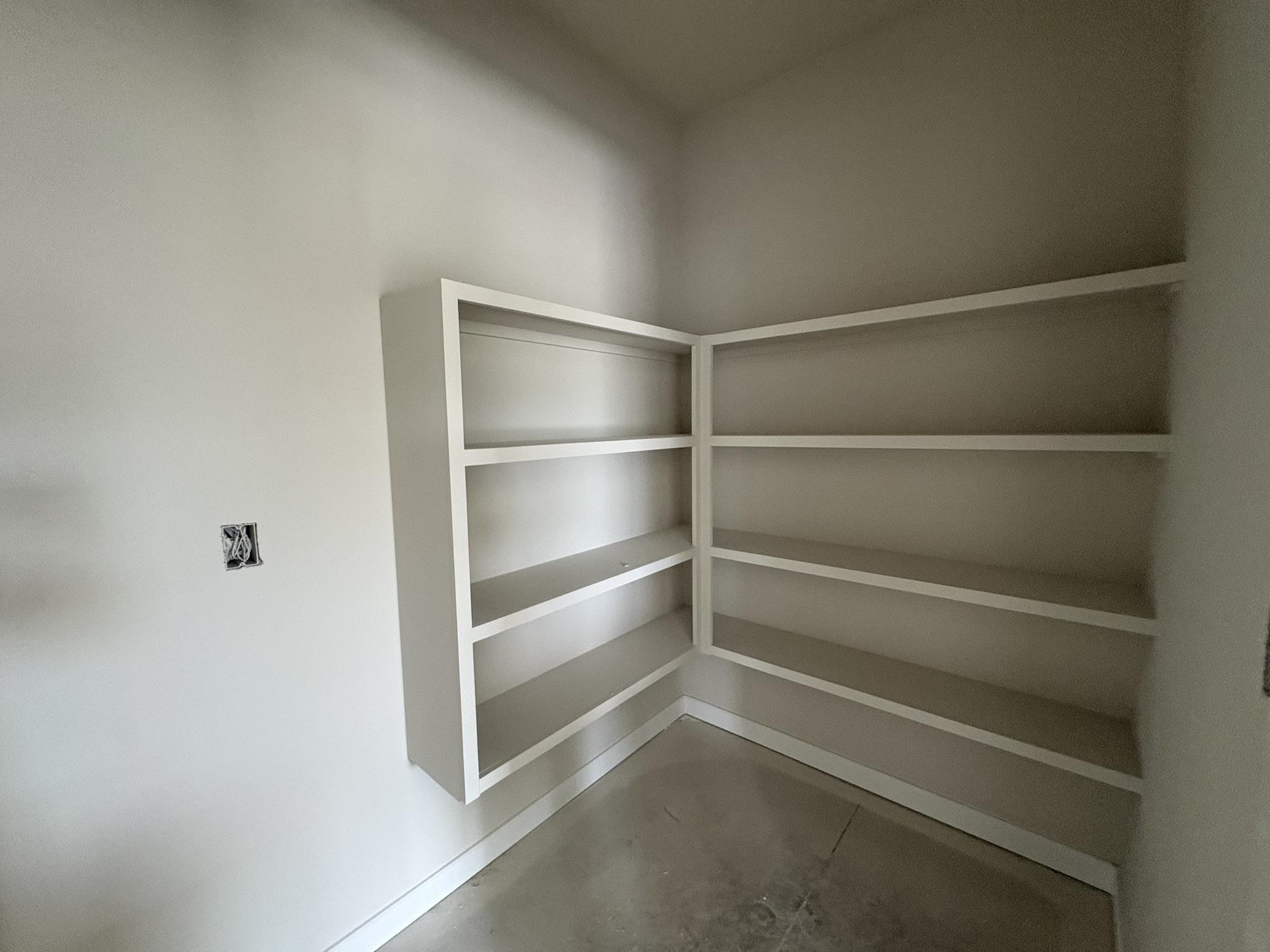 5651 Plumthicket St Property Photo 15