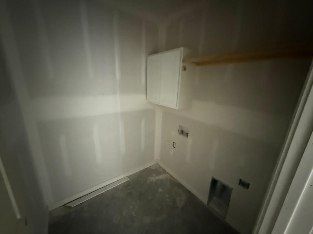 5701 Plumthicket St Property Photo 9