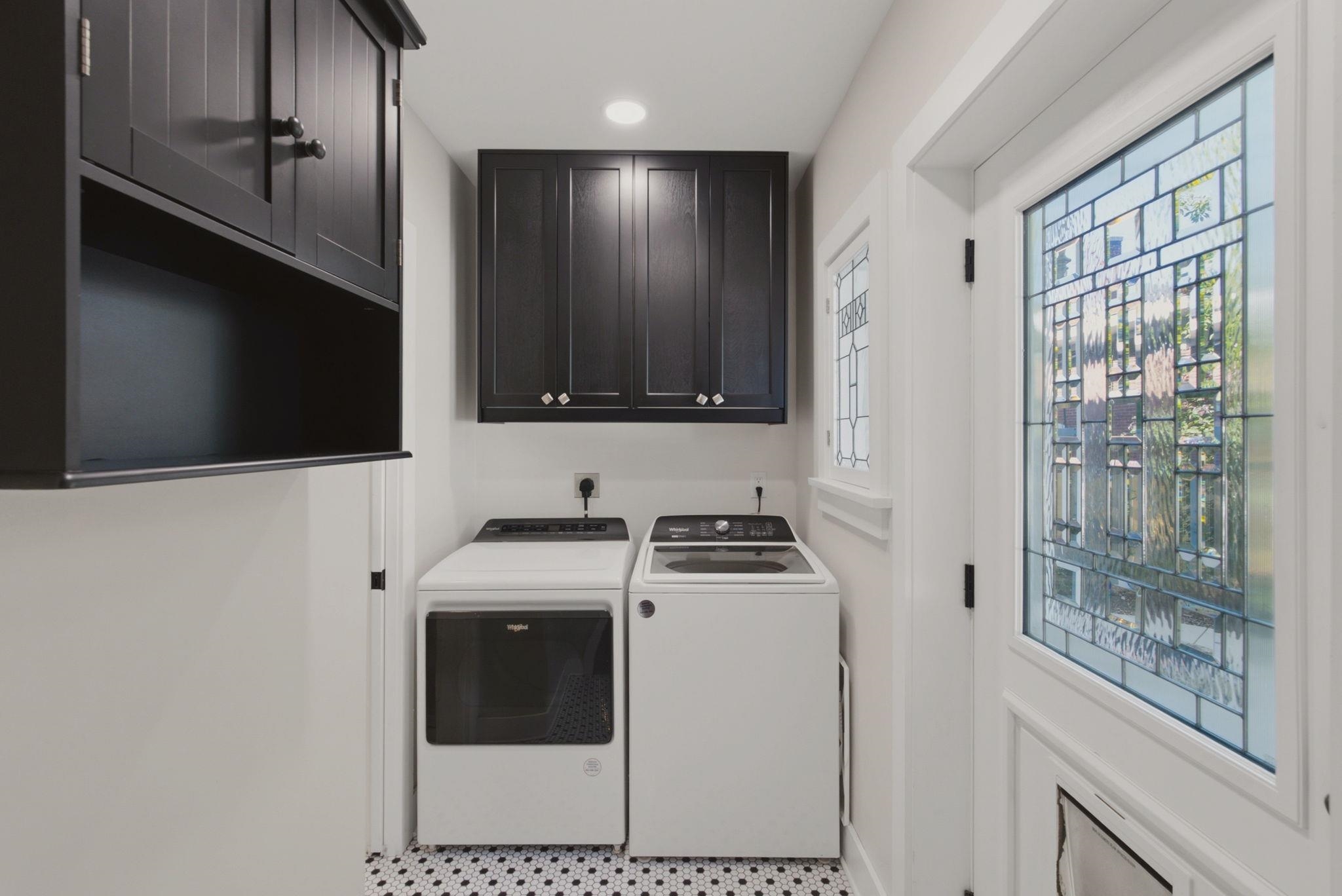 105 N Broadview Street Property Photo 18