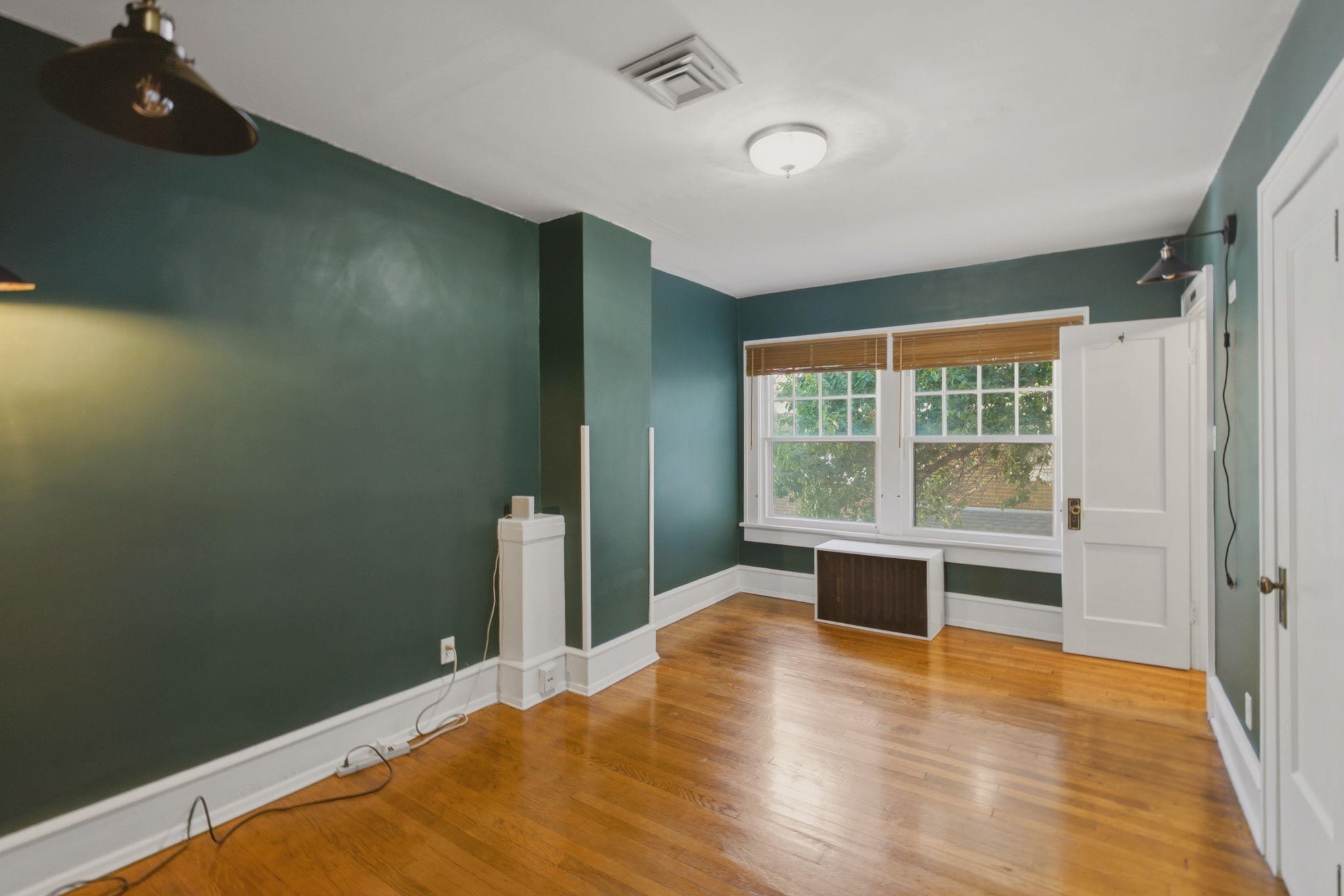 105 N Broadview Street Property Photo 26