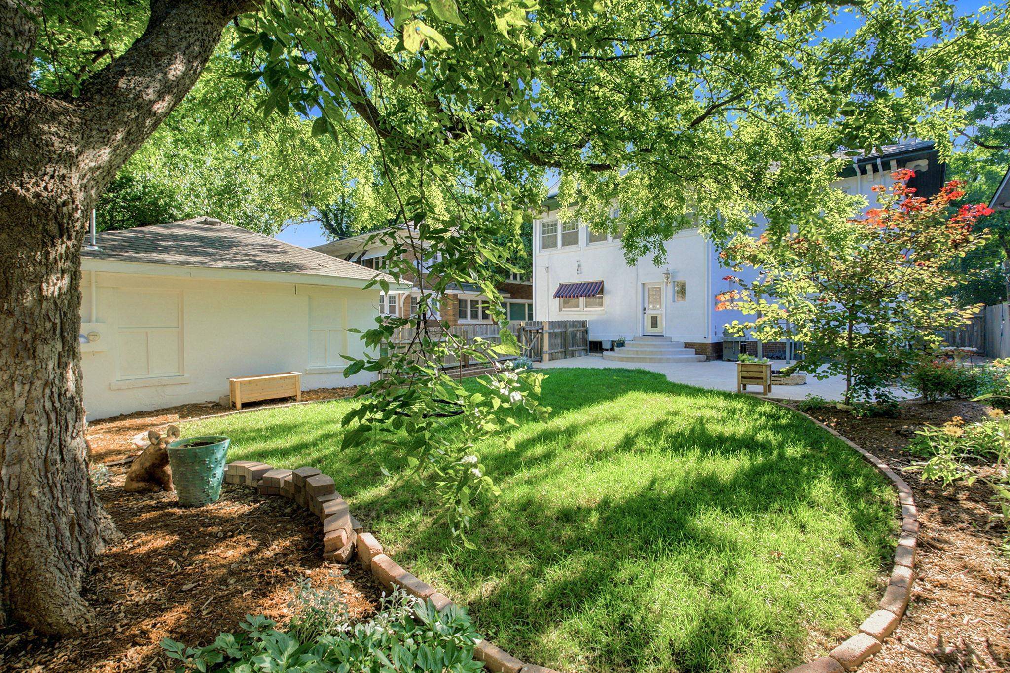 105 N Broadview Street Property Photo 35