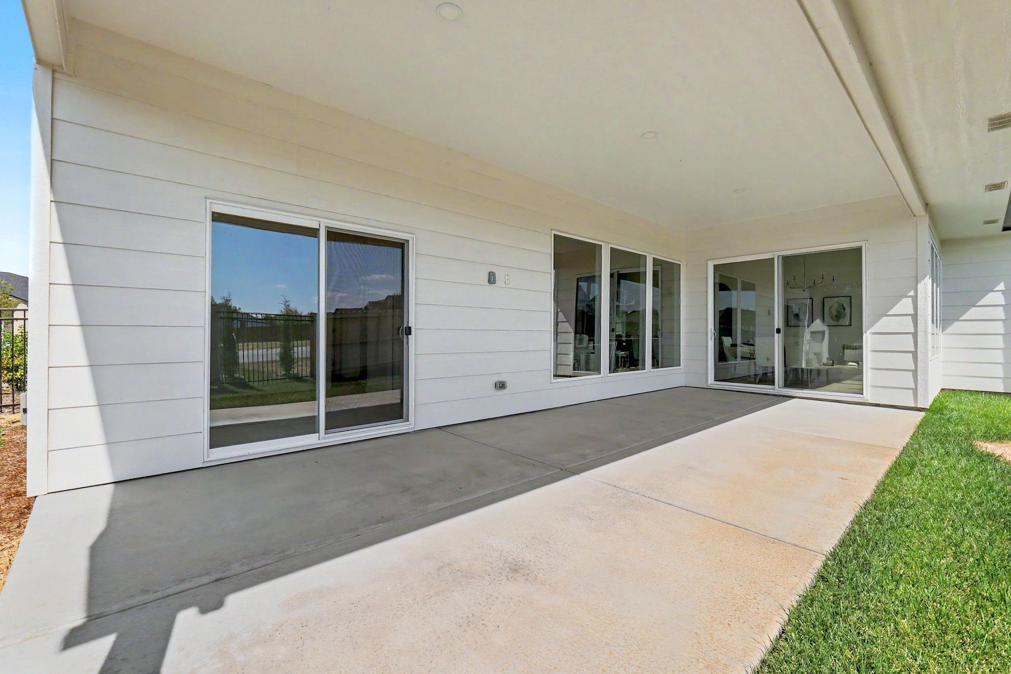 4622 W Emerald Bay Cir Property Photo 35
