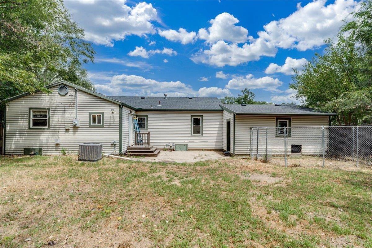 417 W Hollywood Dr Property Photo 28