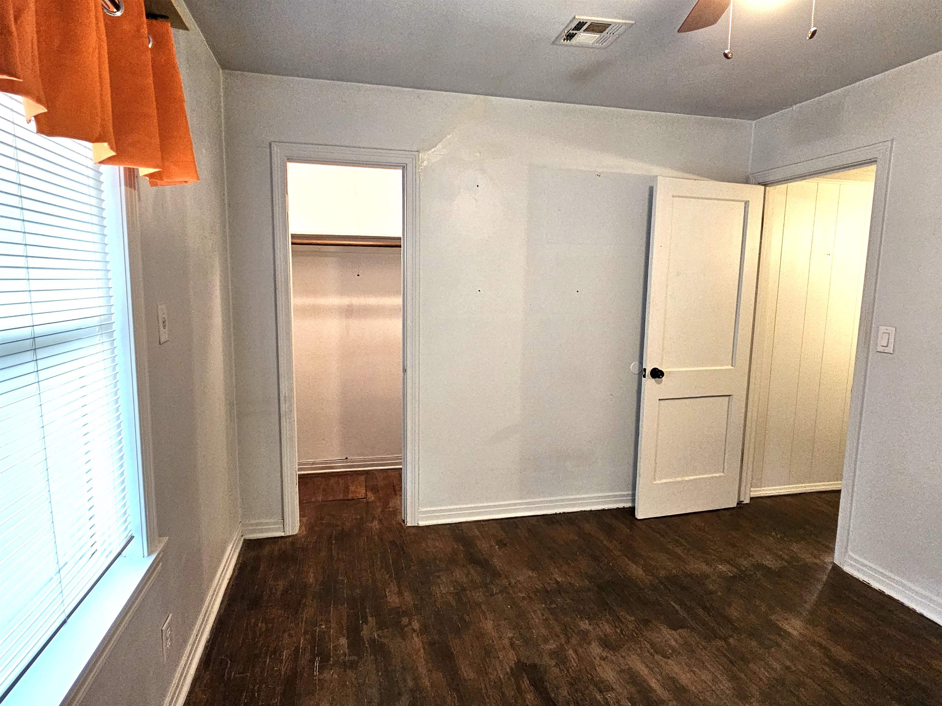 320 Mccabe St Property Photo 11