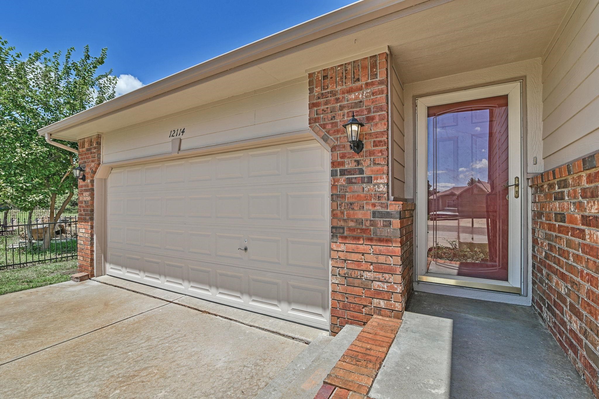 12114 E Laguna Property Photo 5