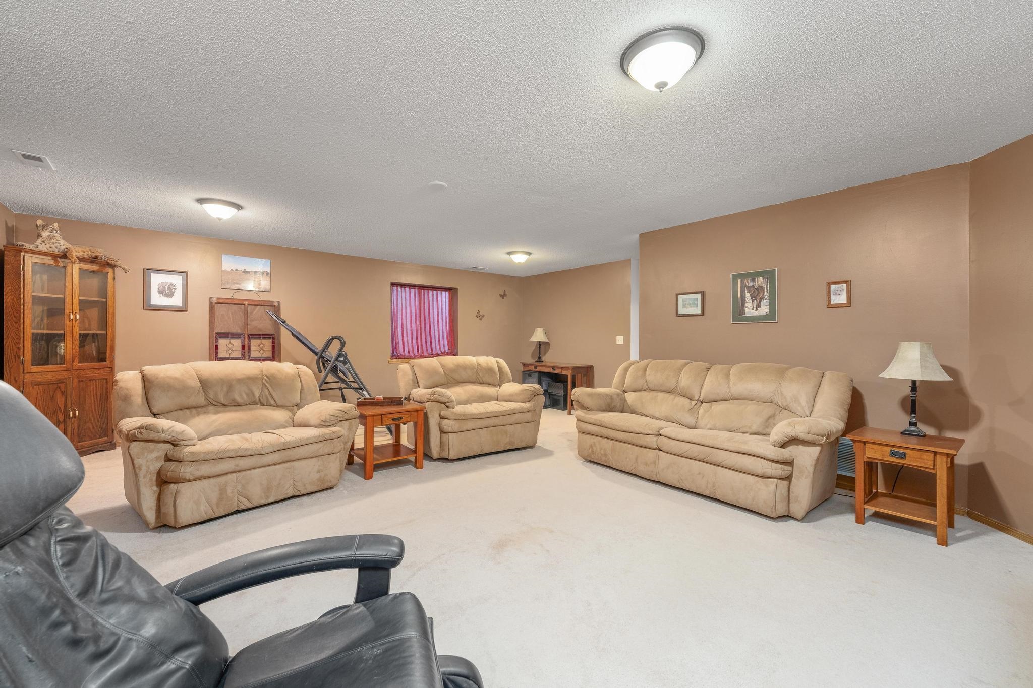 1815 N Country Walk Property Photo 21