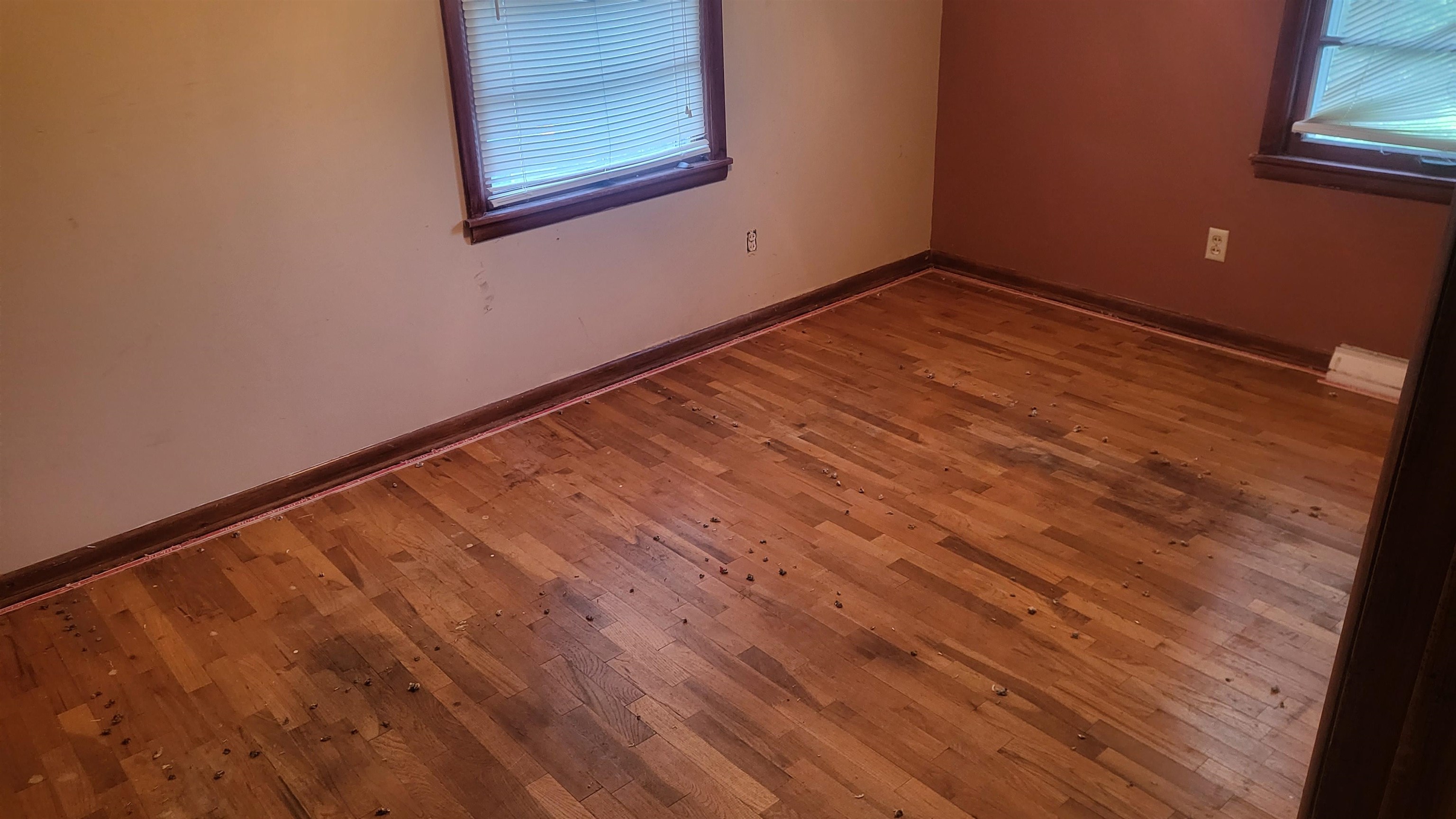 701 N Hartup Property Photo 4