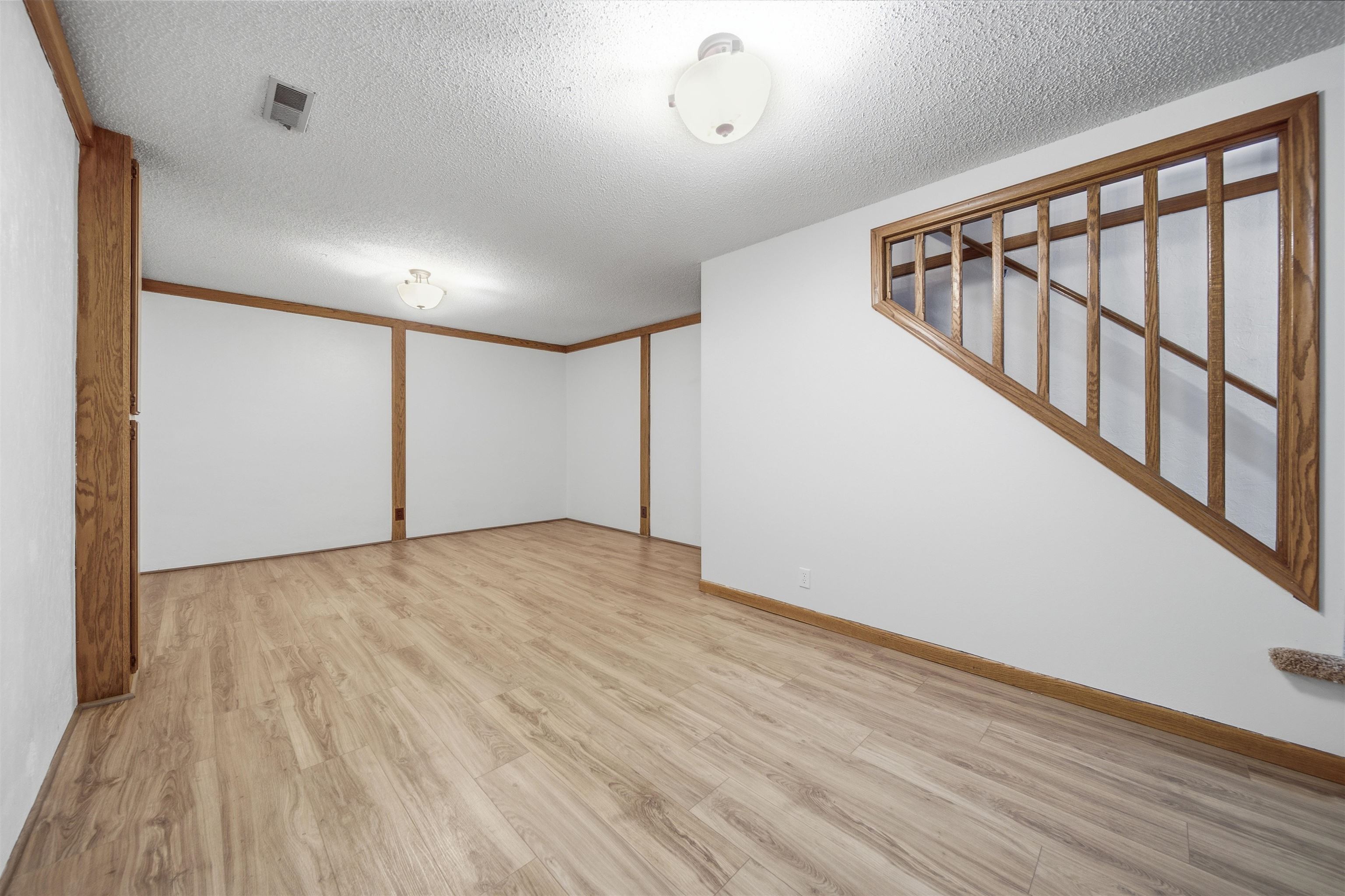 8309 W 17th Property Photo 20