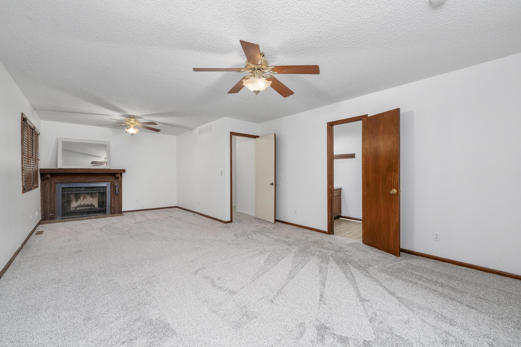 351 S Shefford Property Photo 21