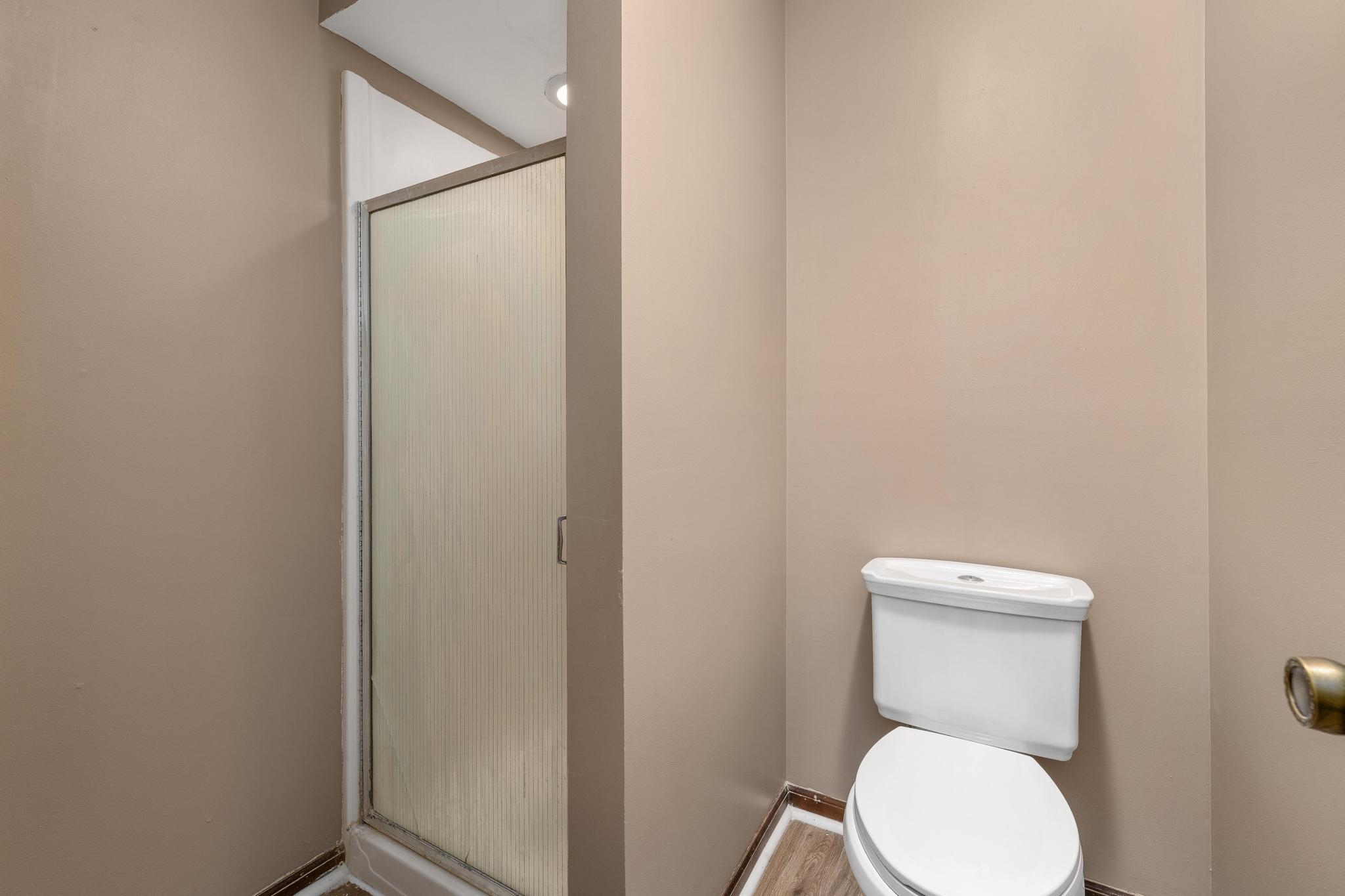 351 S Shefford Property Photo 23