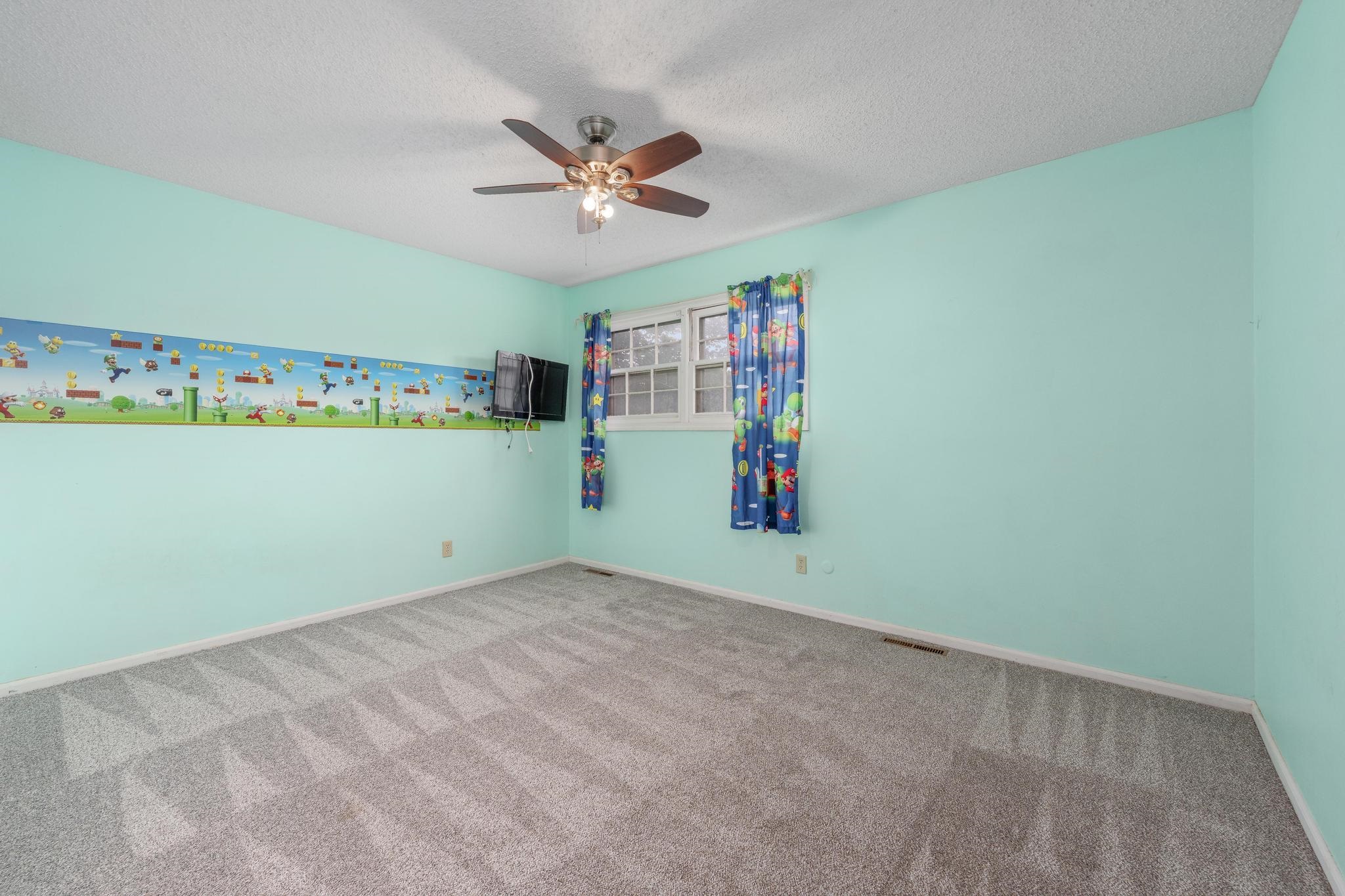 351 S Shefford Property Photo 26