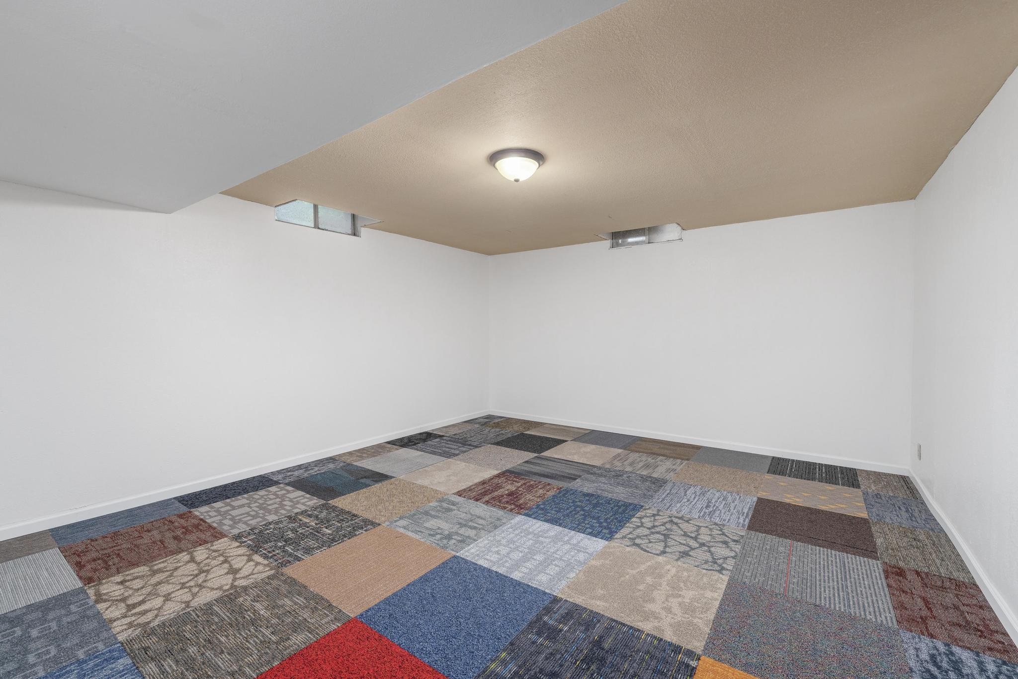 351 S Shefford Property Photo 30