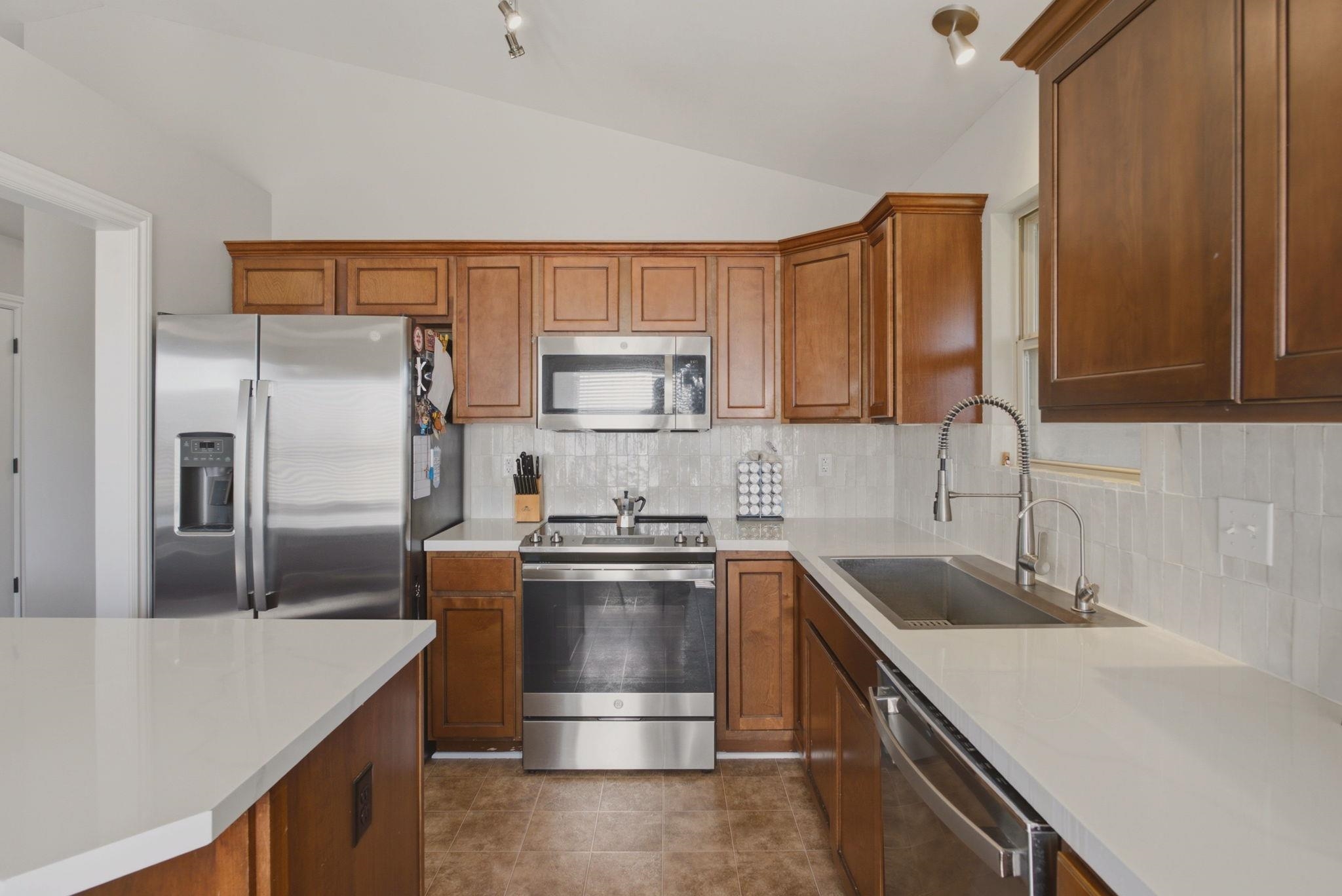 10614 E Zimmerly St Property Photo 11
