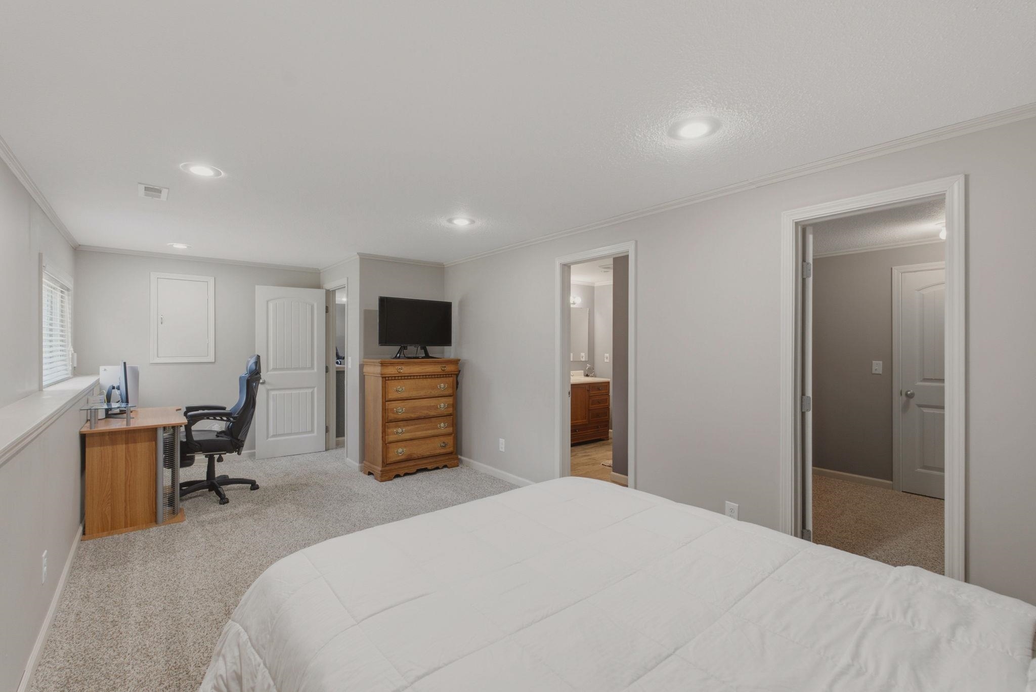 10614 E Zimmerly St Property Photo 25