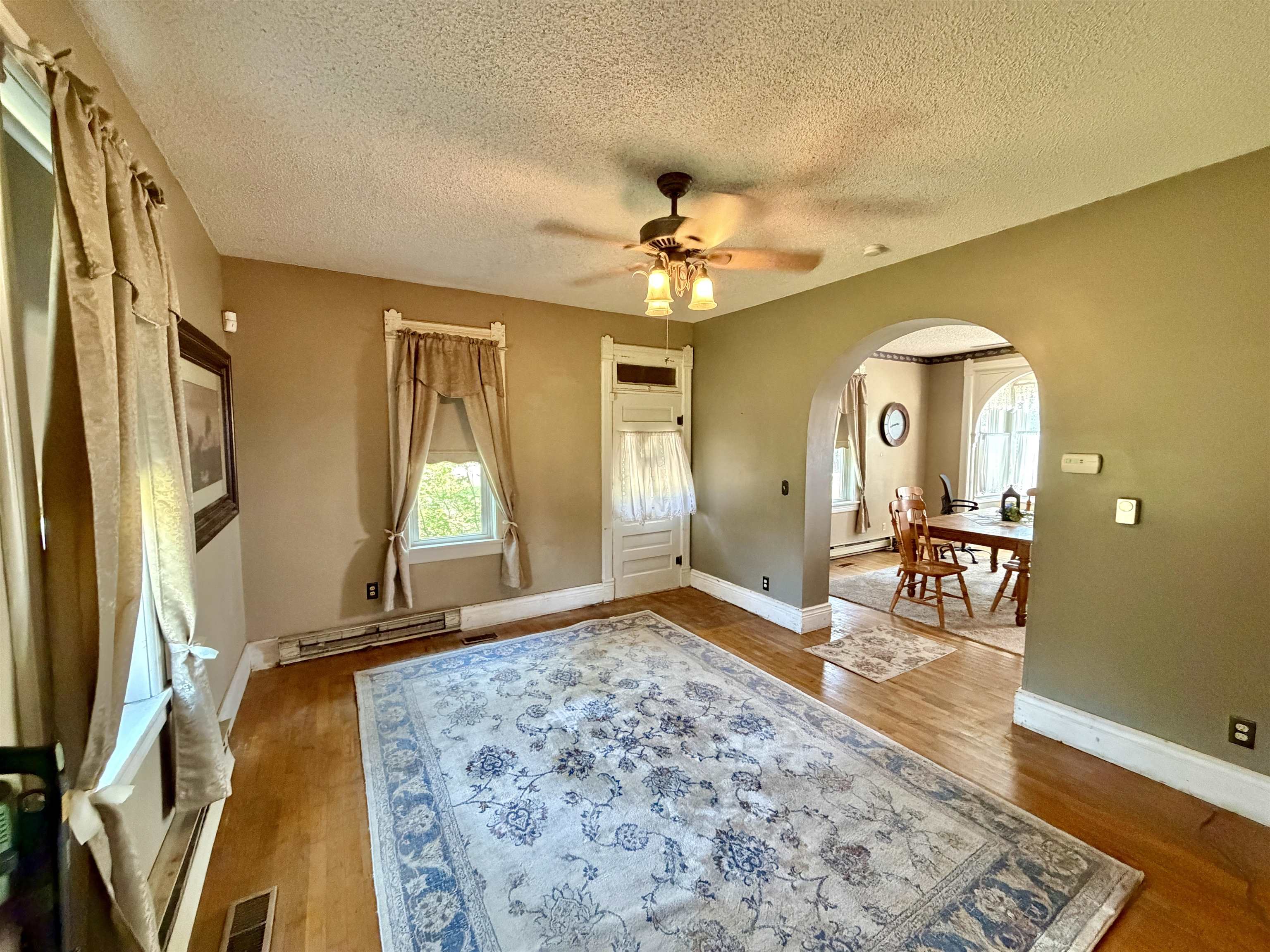 6107 S Hoover Rd Property Photo 14