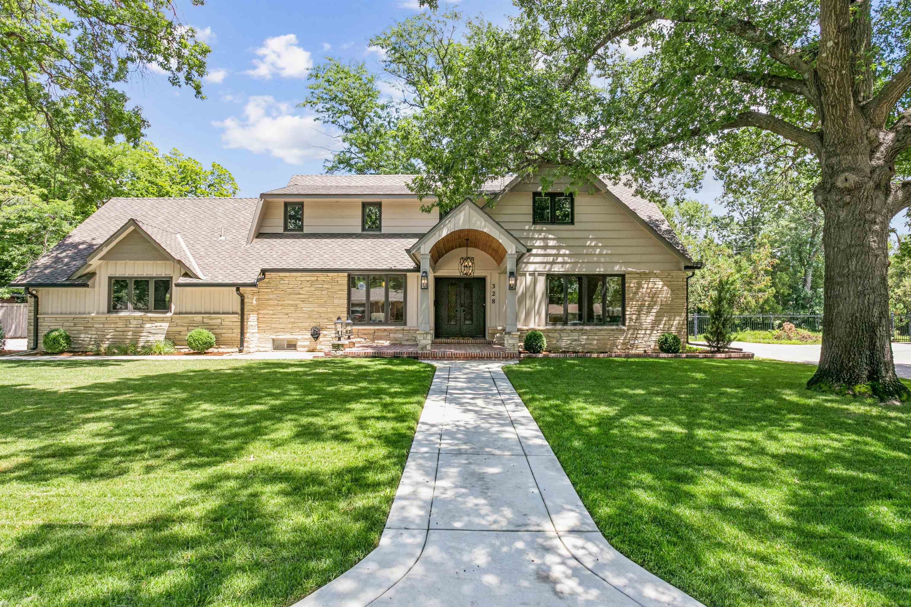 328 N Hampton