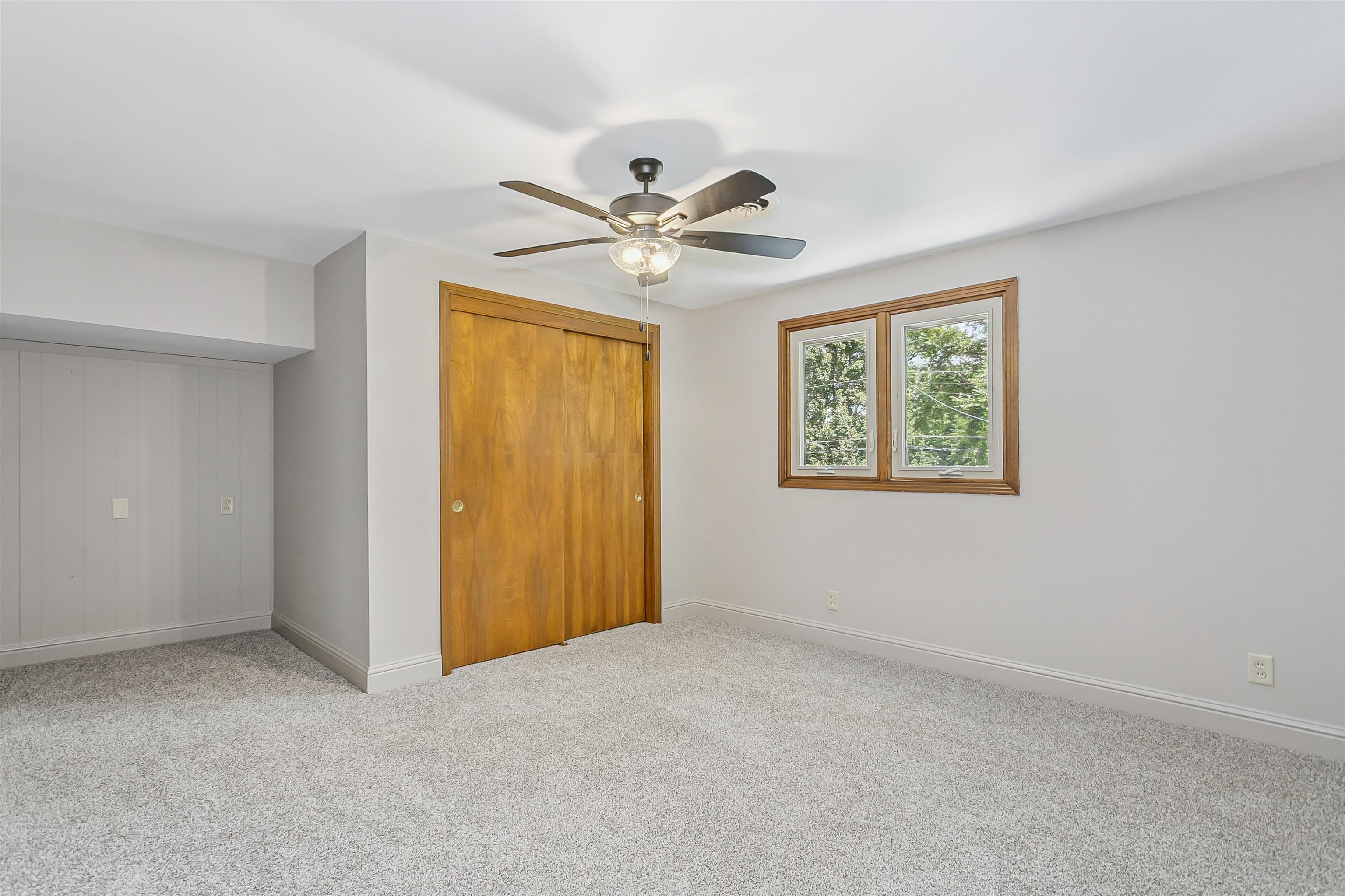 328 N Hampton Property Photo 26