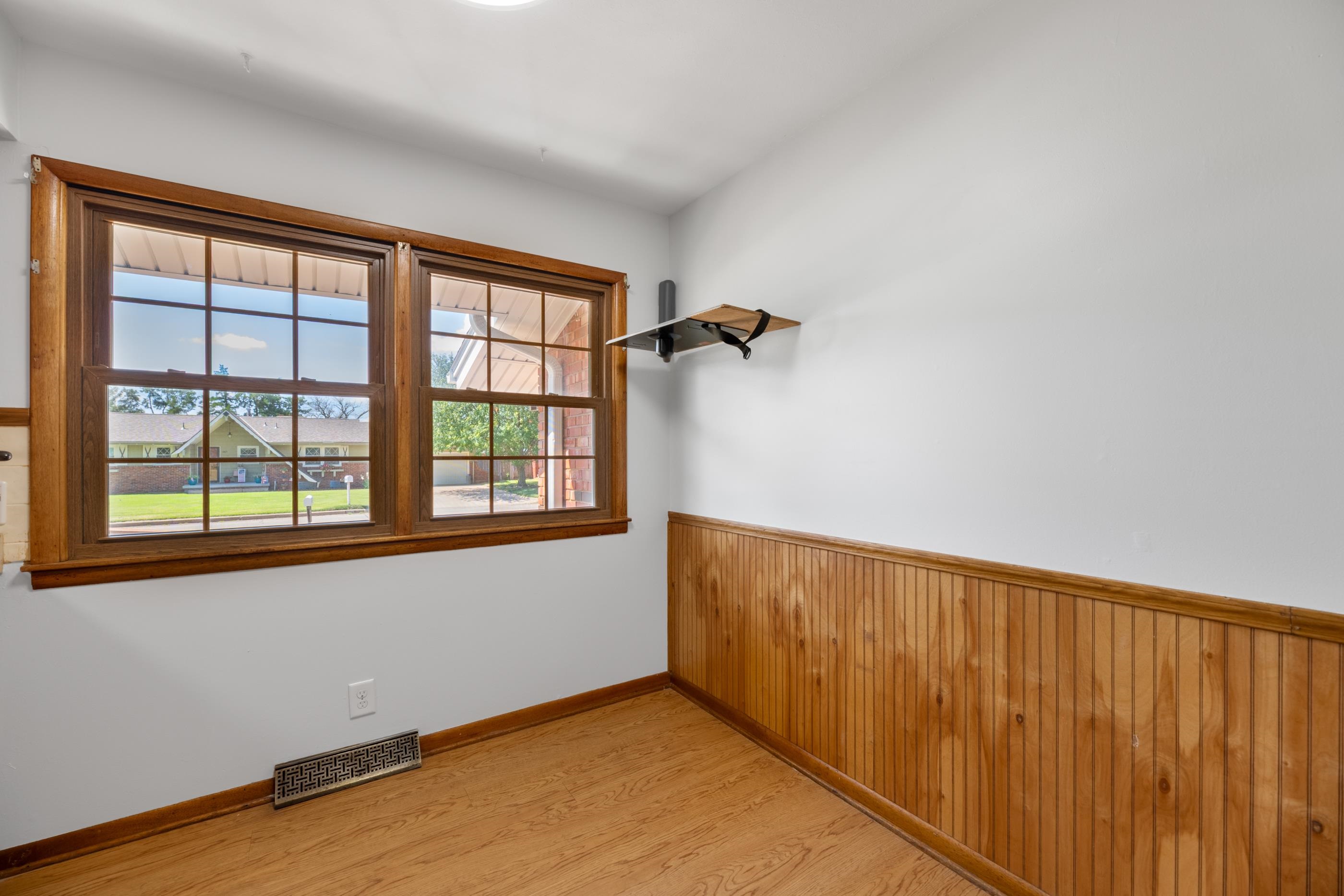1406 N Lynnhurst Ave Property Photo 22