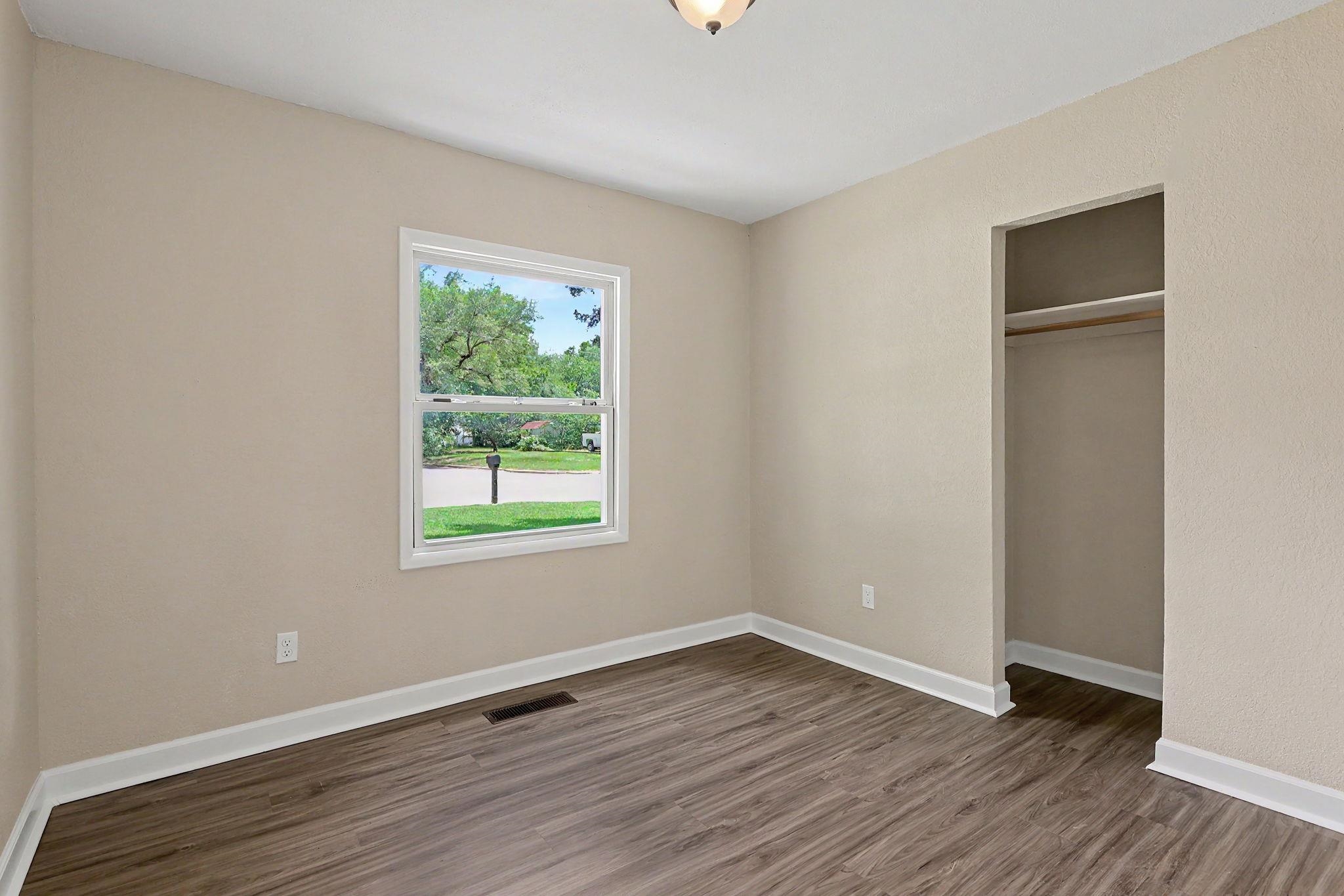 6515 N West Park View St Property Photo 17