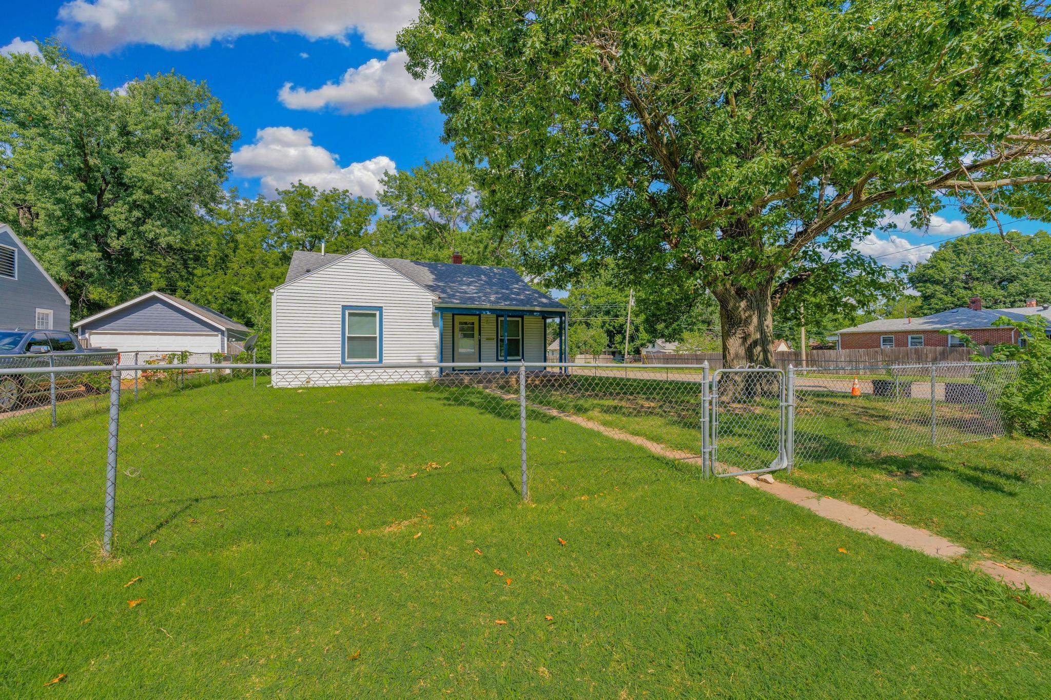 903 S Rutan Property Photo 35