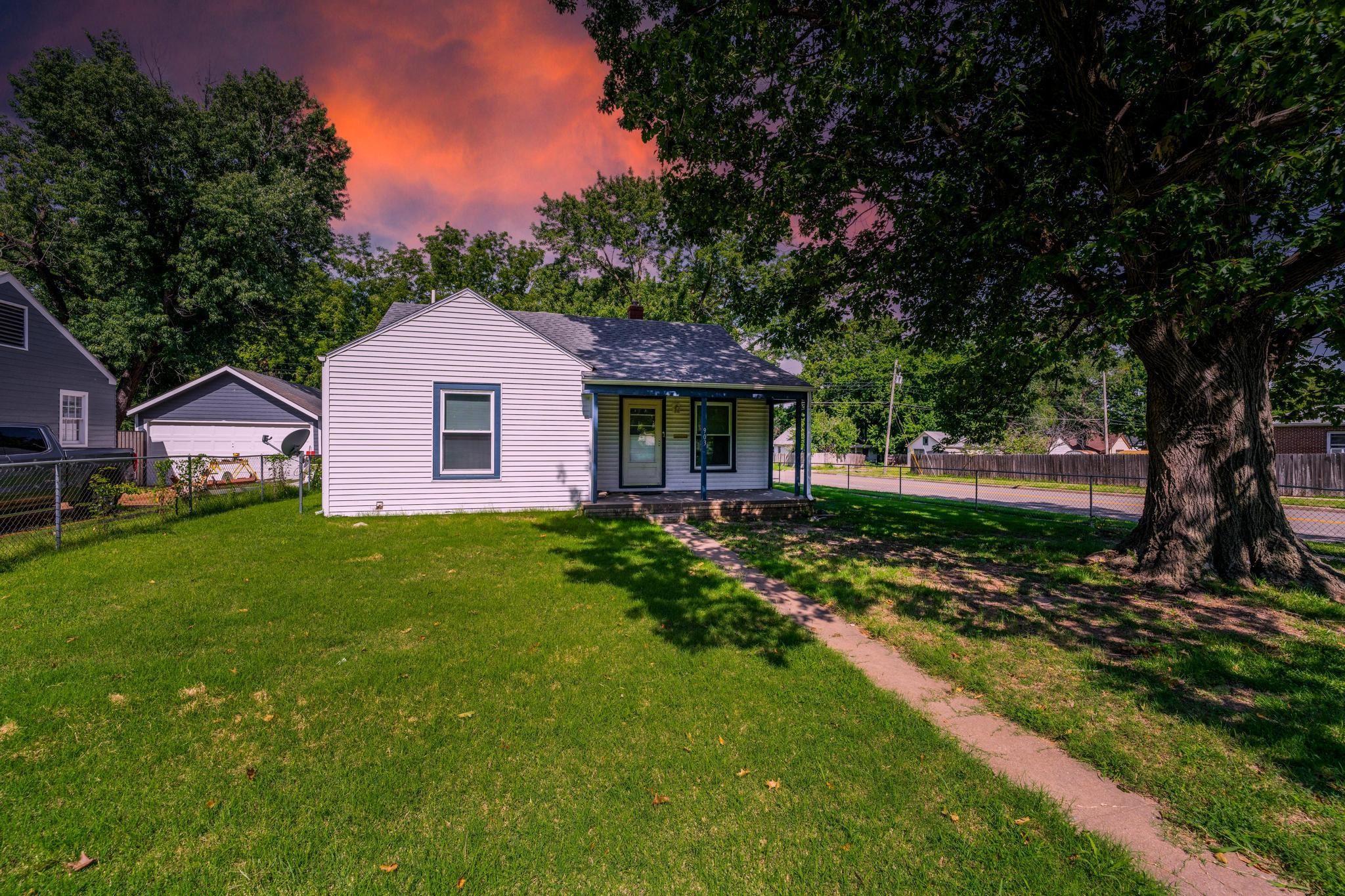 903 S Rutan Property Photo 36