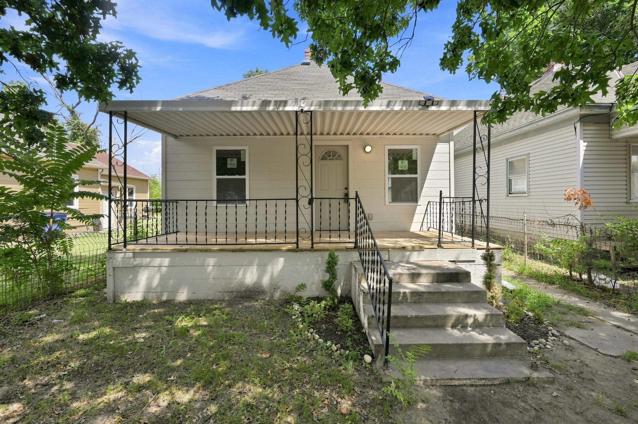 1604 N Saint Francis Property Photo 1