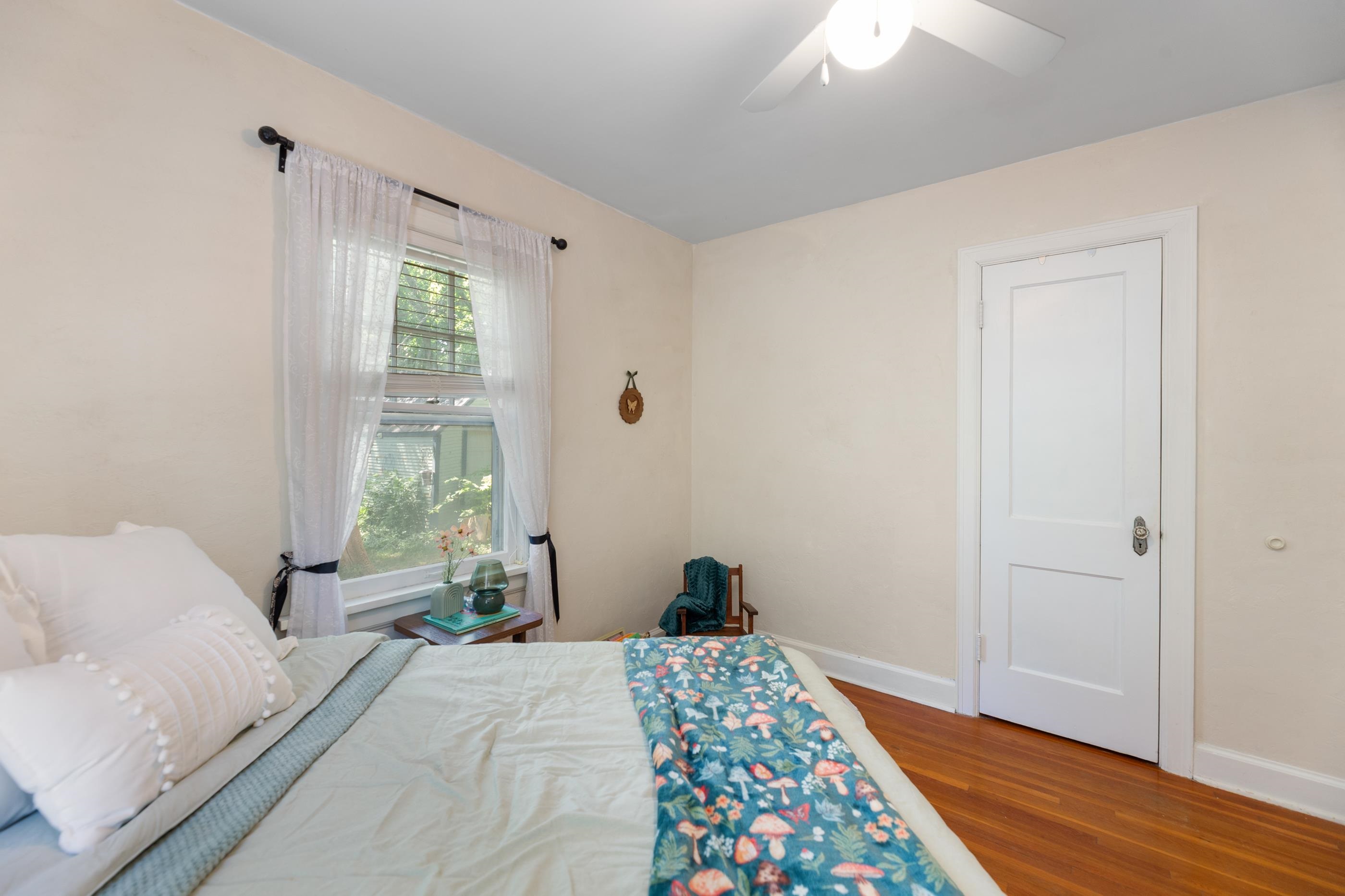 1125 N Coolidge Ave Property Photo 20