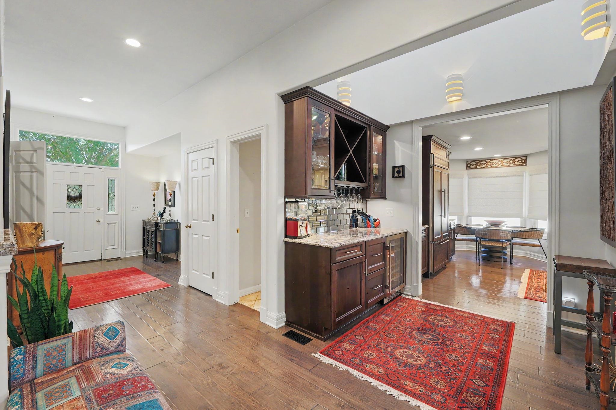 9426 E Woodspring Property Photo 8