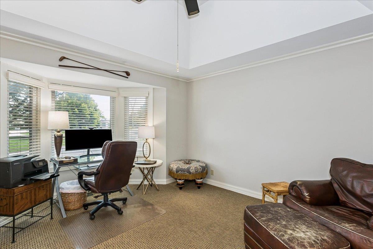 9426 E Woodspring Property Photo 12