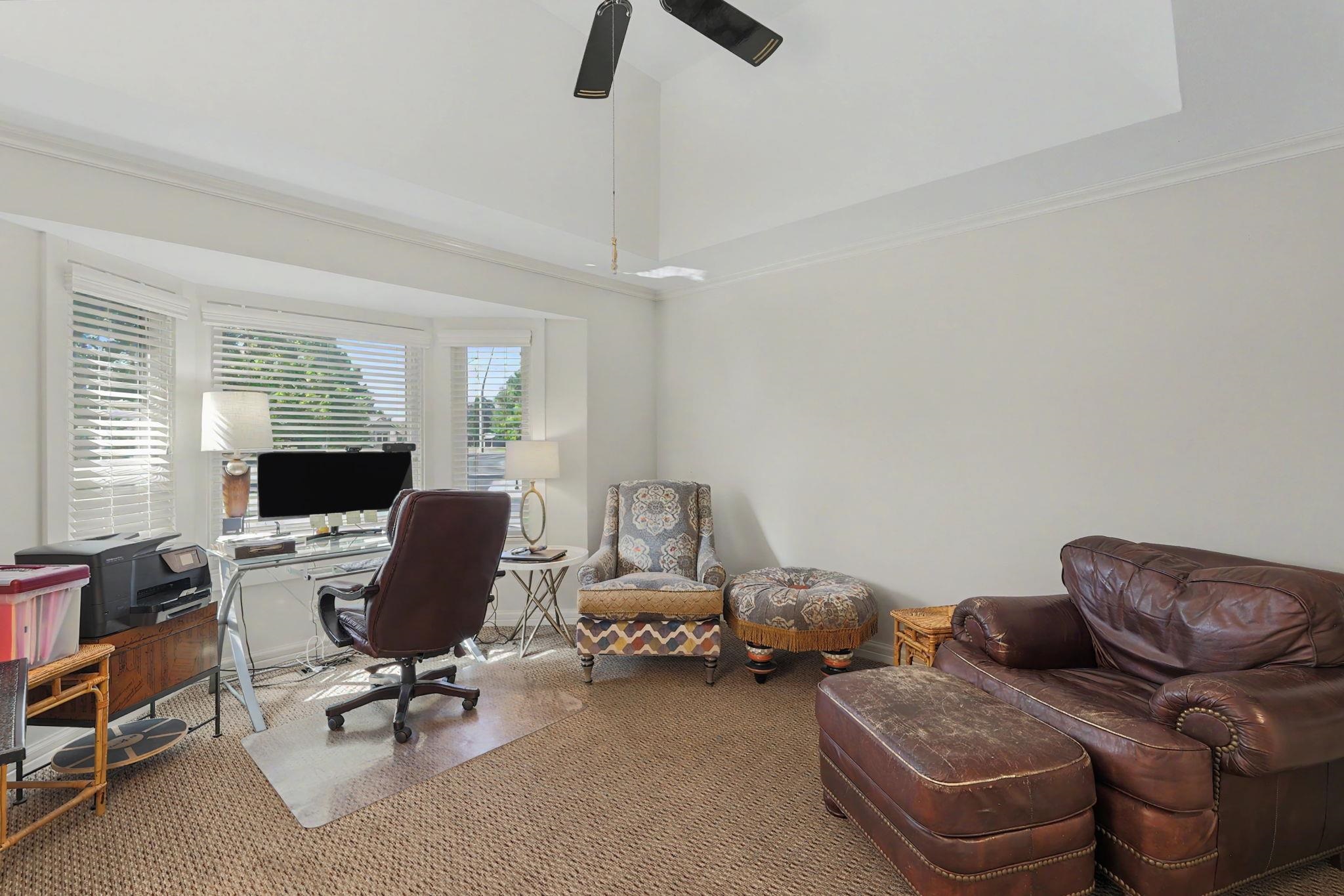 9426 E Woodspring Property Photo 16