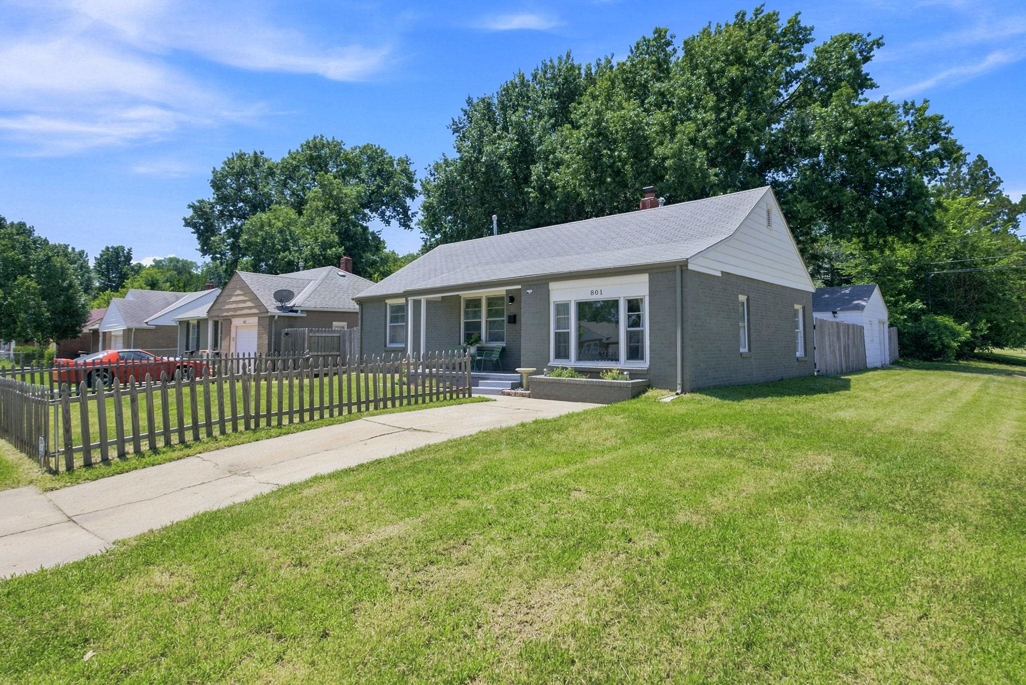 801 S Lightner Property Photo 10