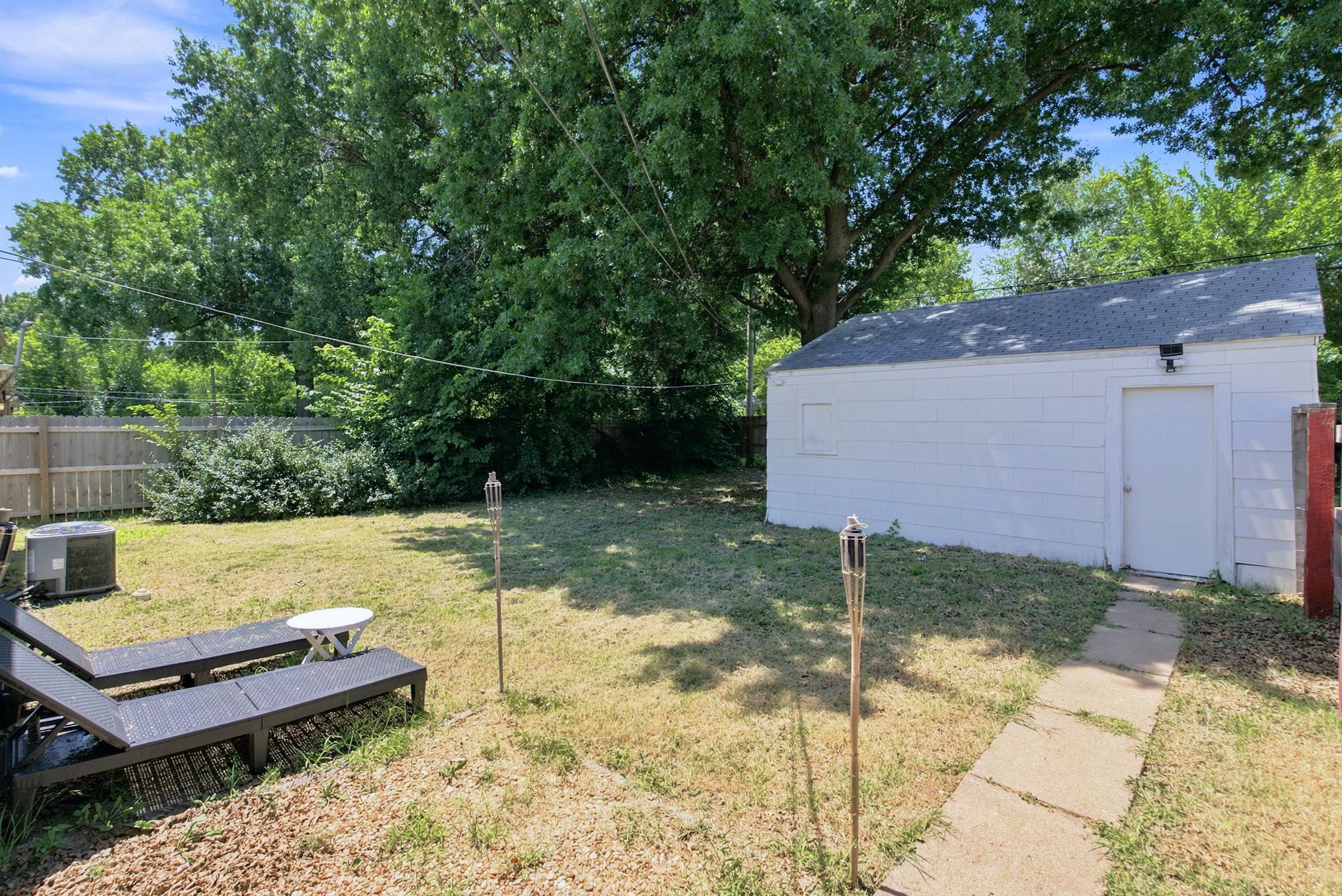 801 S Lightner Property Photo 26