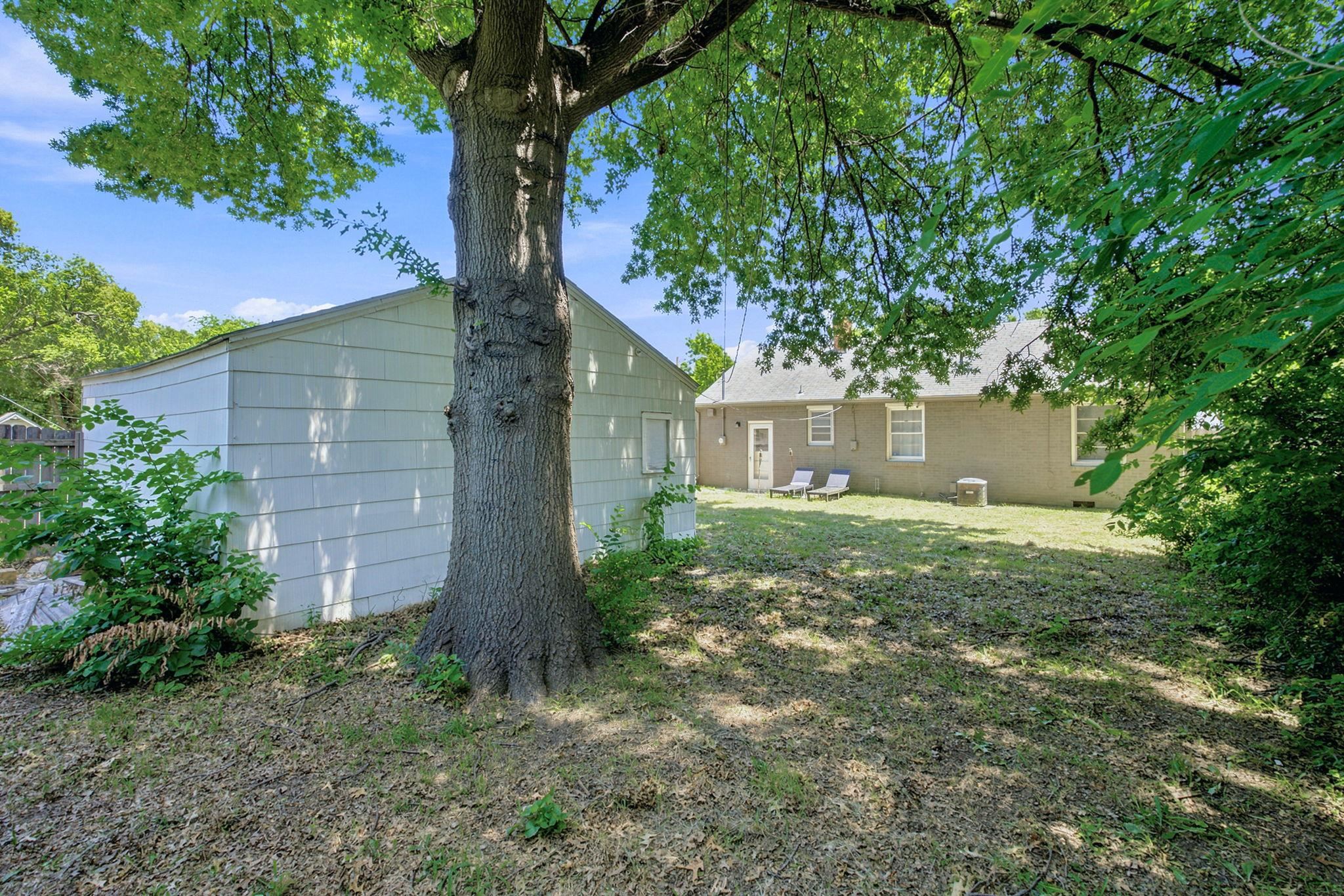801 S Lightner Property Photo 28