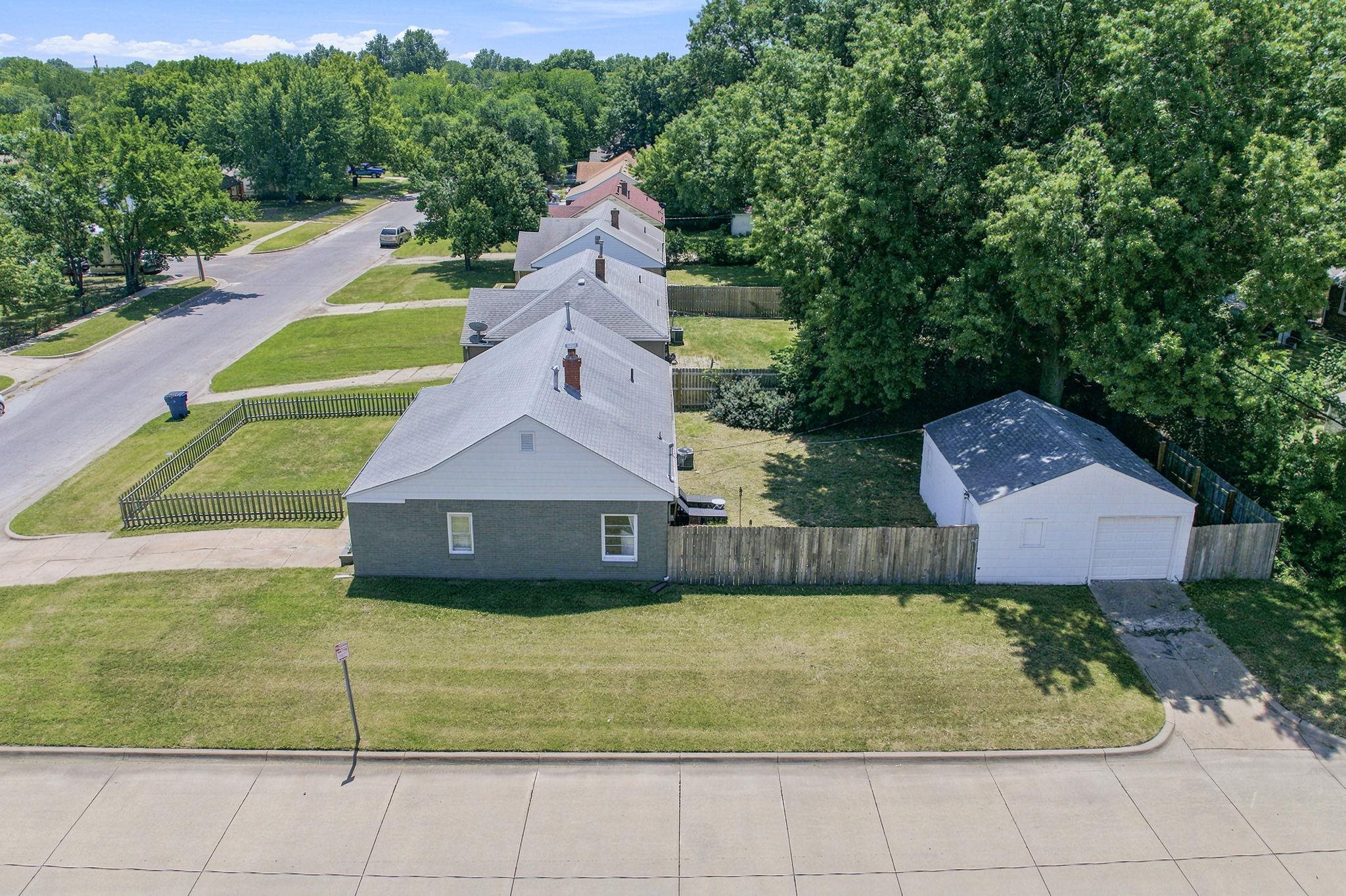 801 S Lightner Property Photo 29