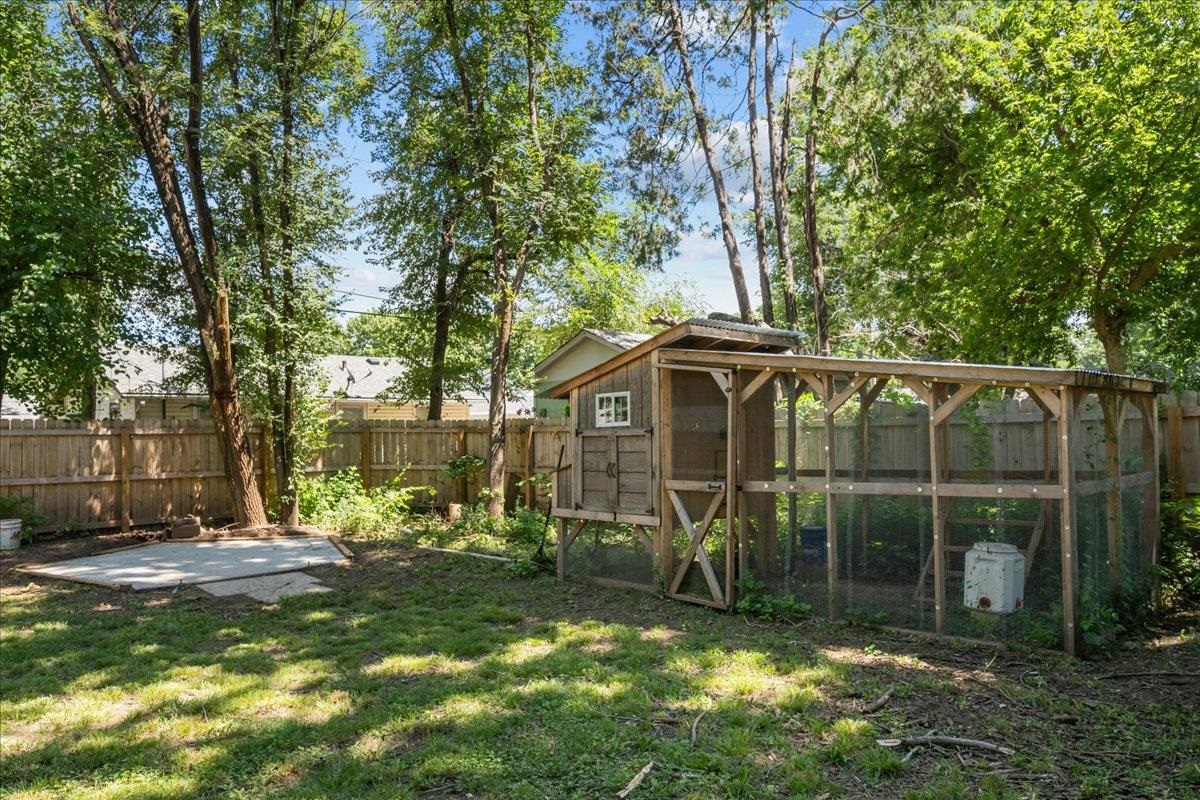 1322 N 4th St Property Photo 23