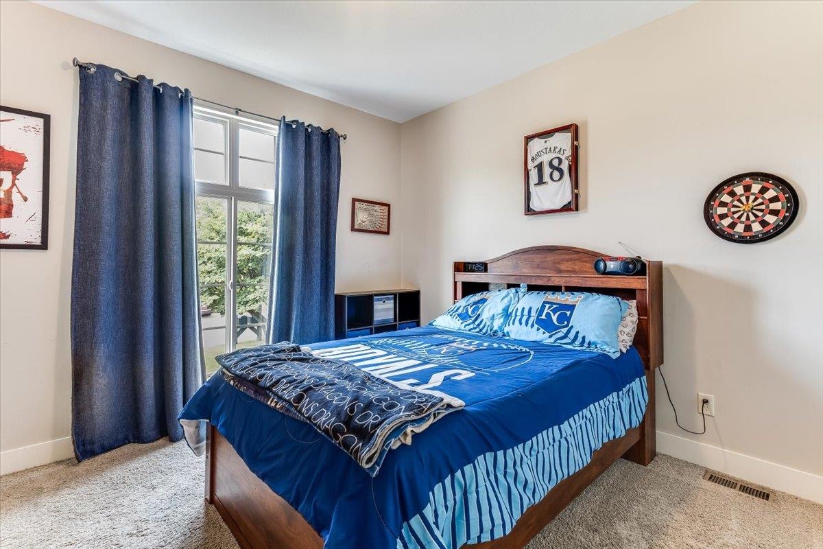 1656 S Logan Pass Property Photo 18
