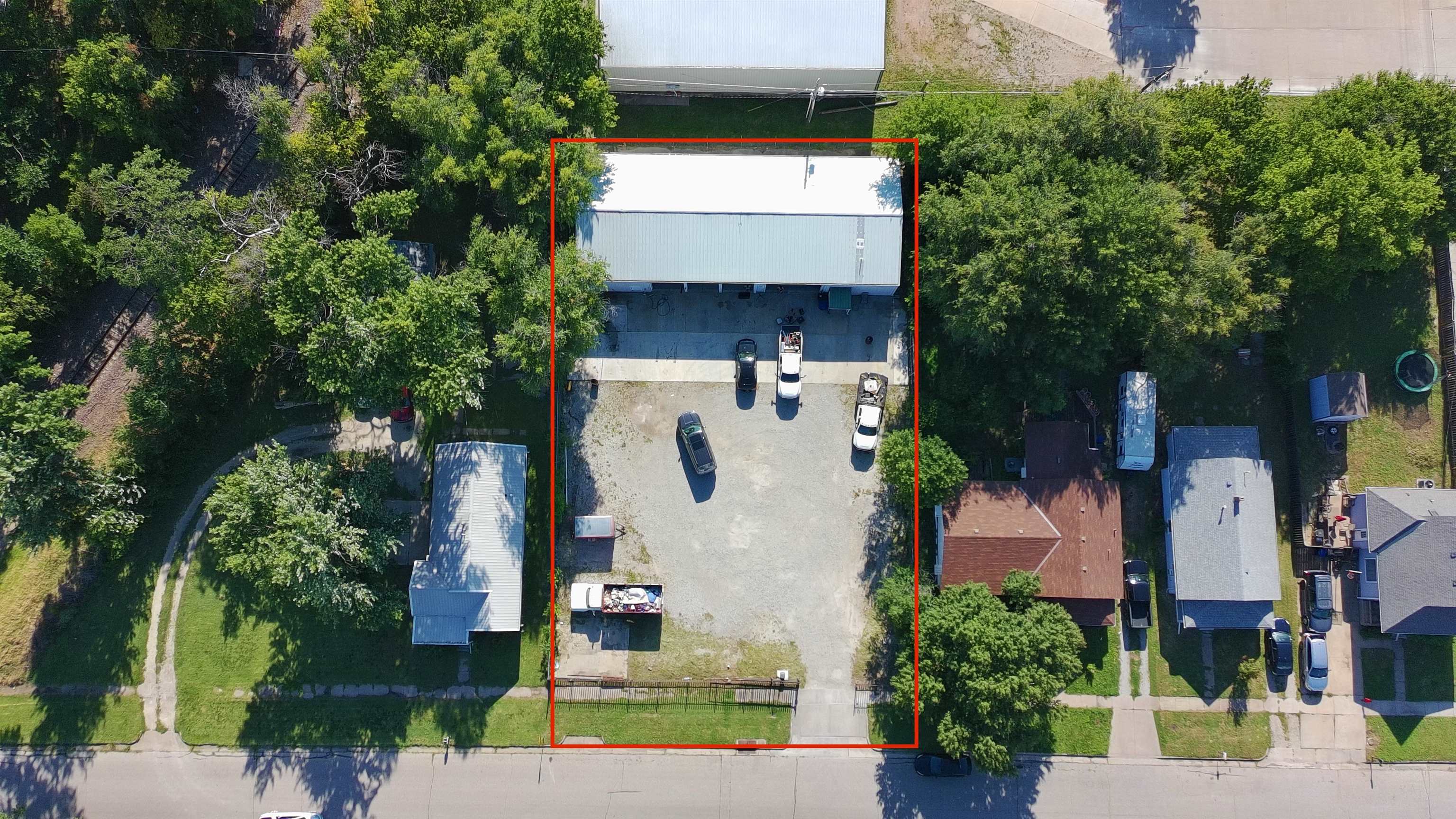 621 N Star St Property Photo 6